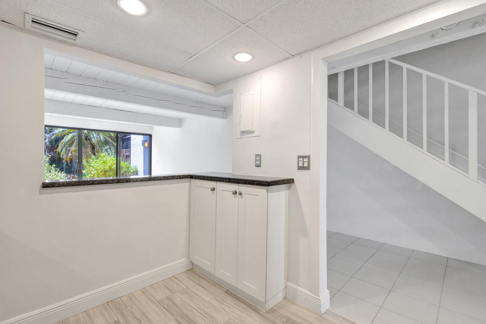 4731 NW 2nd Avenue 406