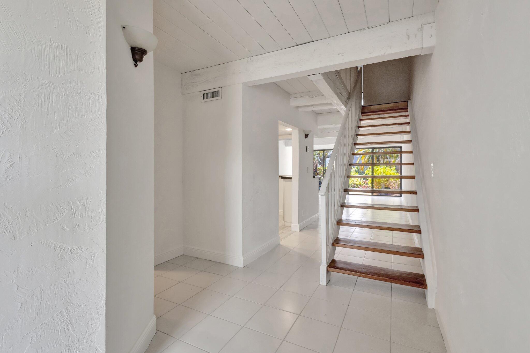 4731 NW 2nd Avenue 406