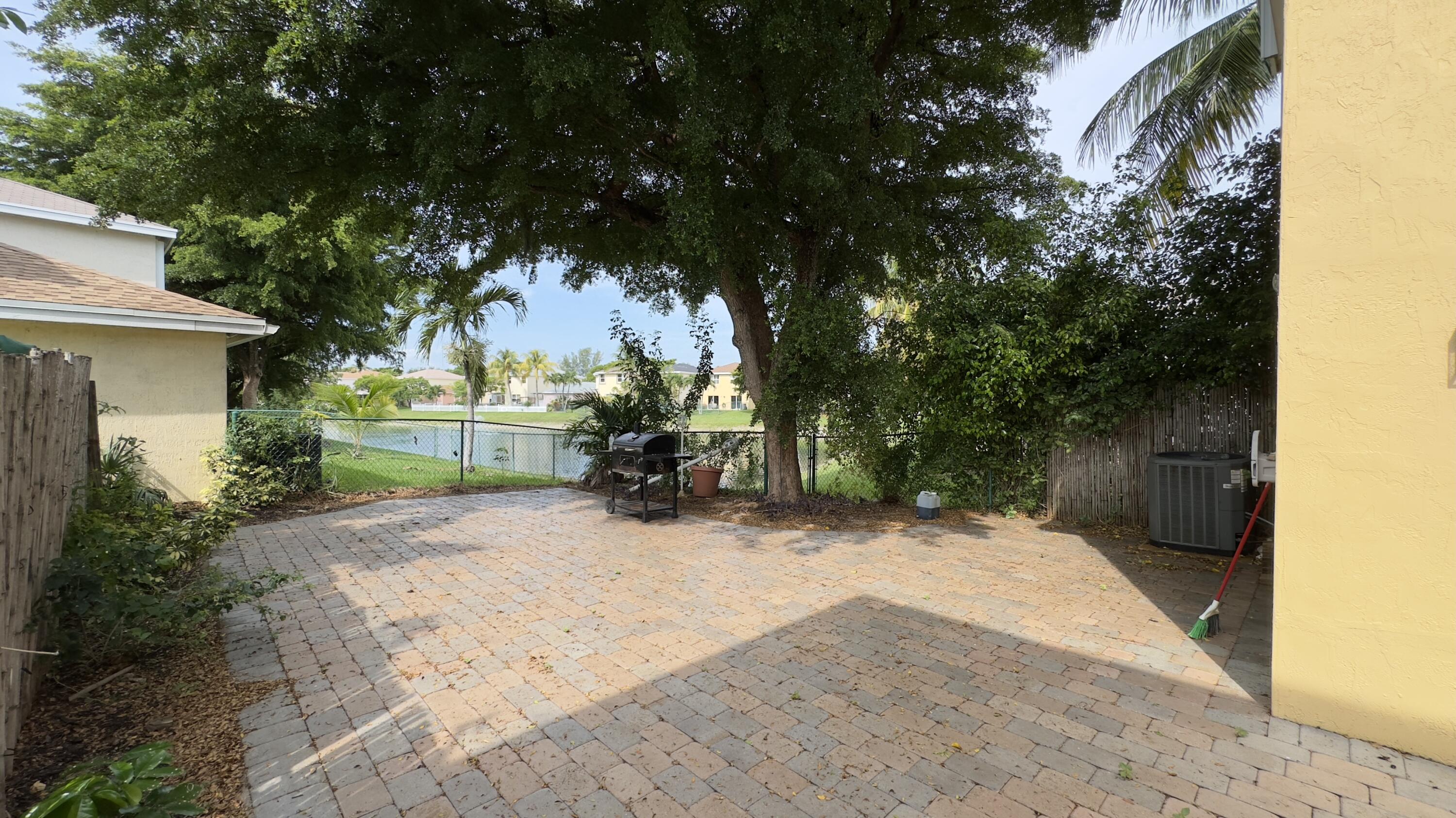 4068 Eastridge Drive