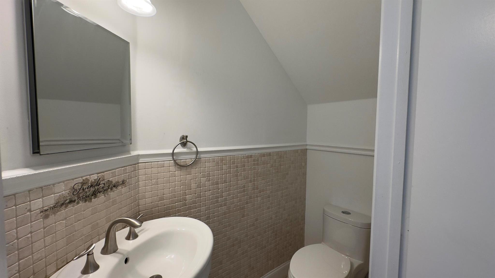 4068 Eastridge Drive