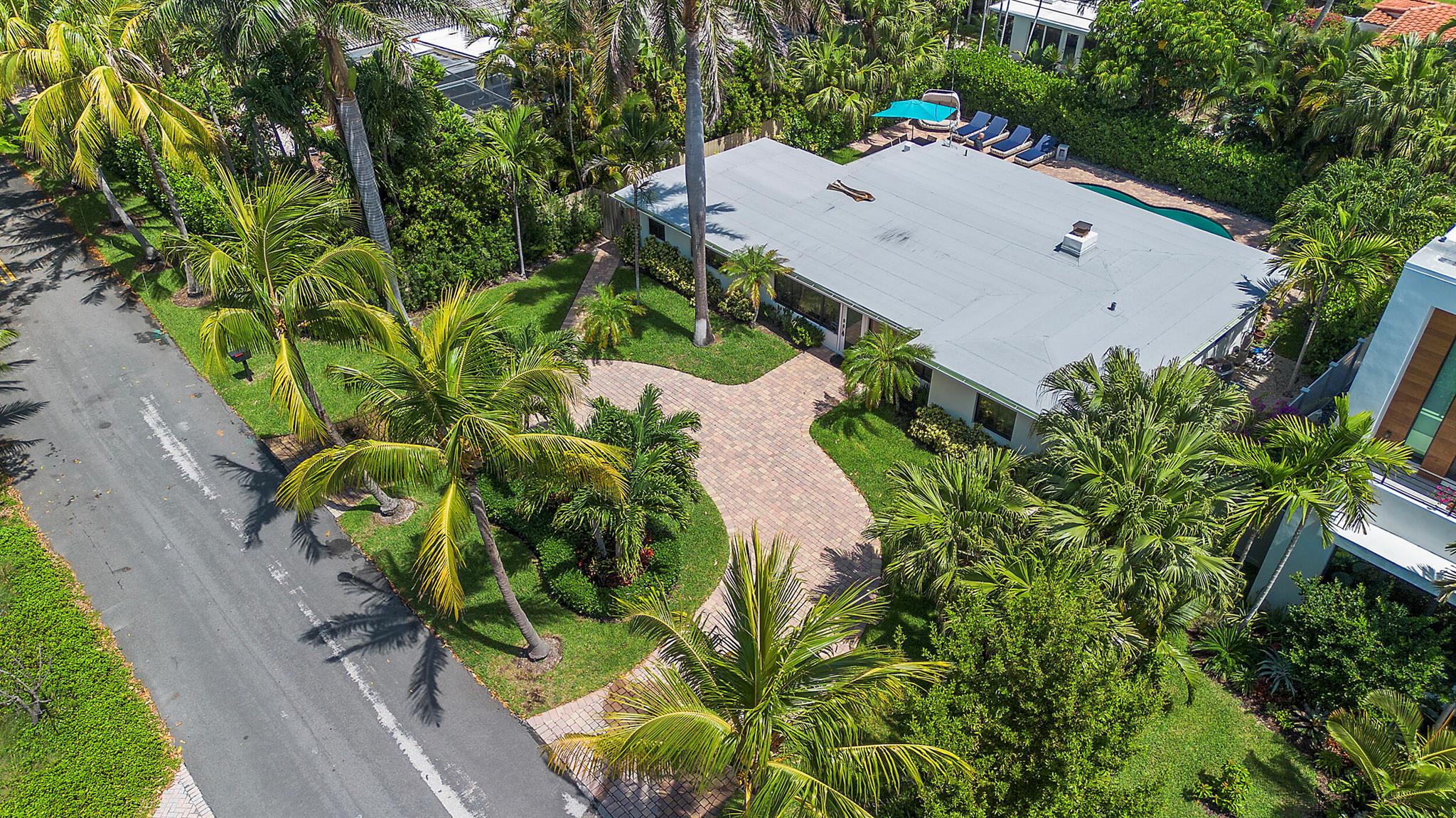 3203 Robbins Road