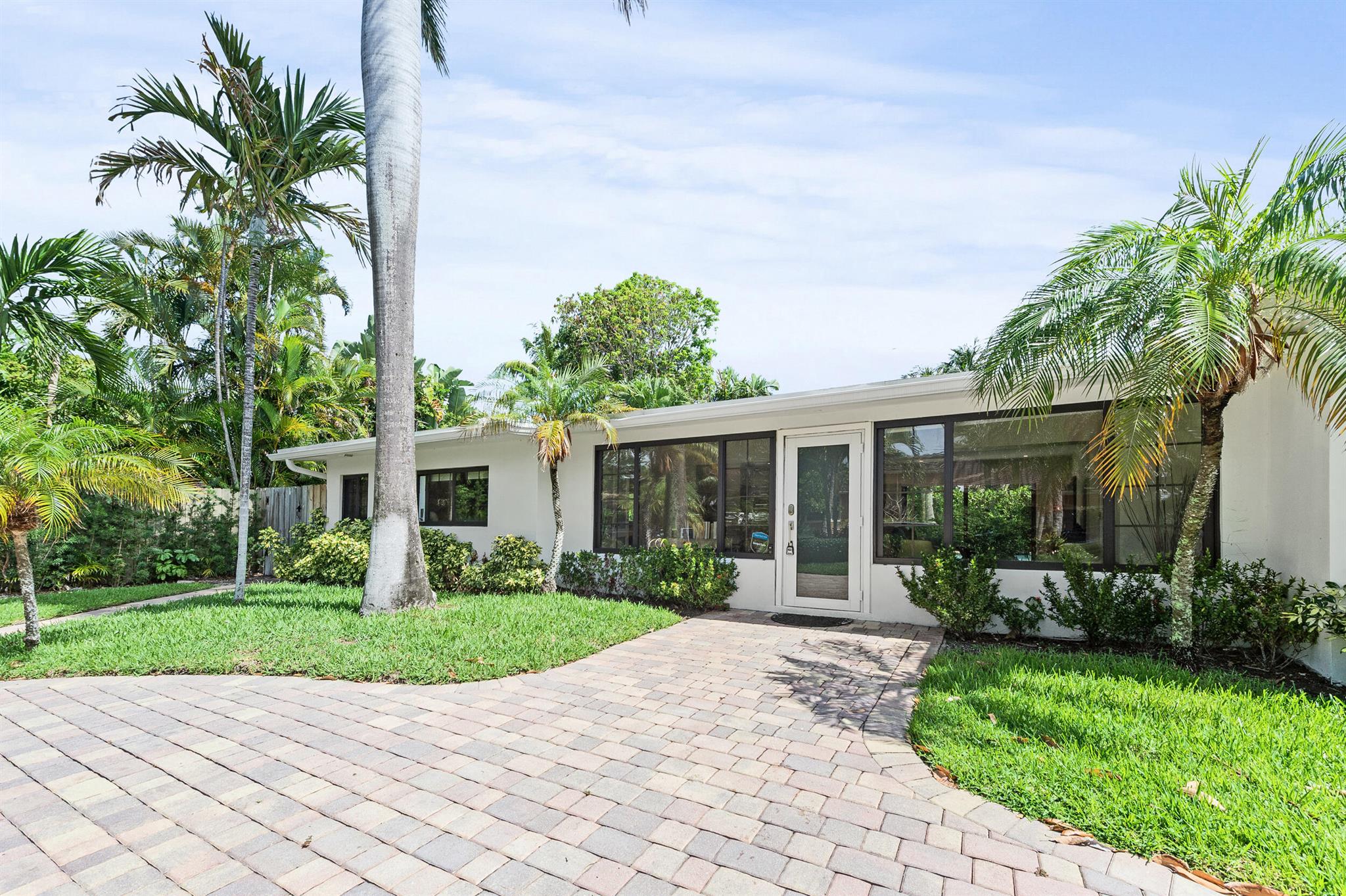 3203 Robbins Road