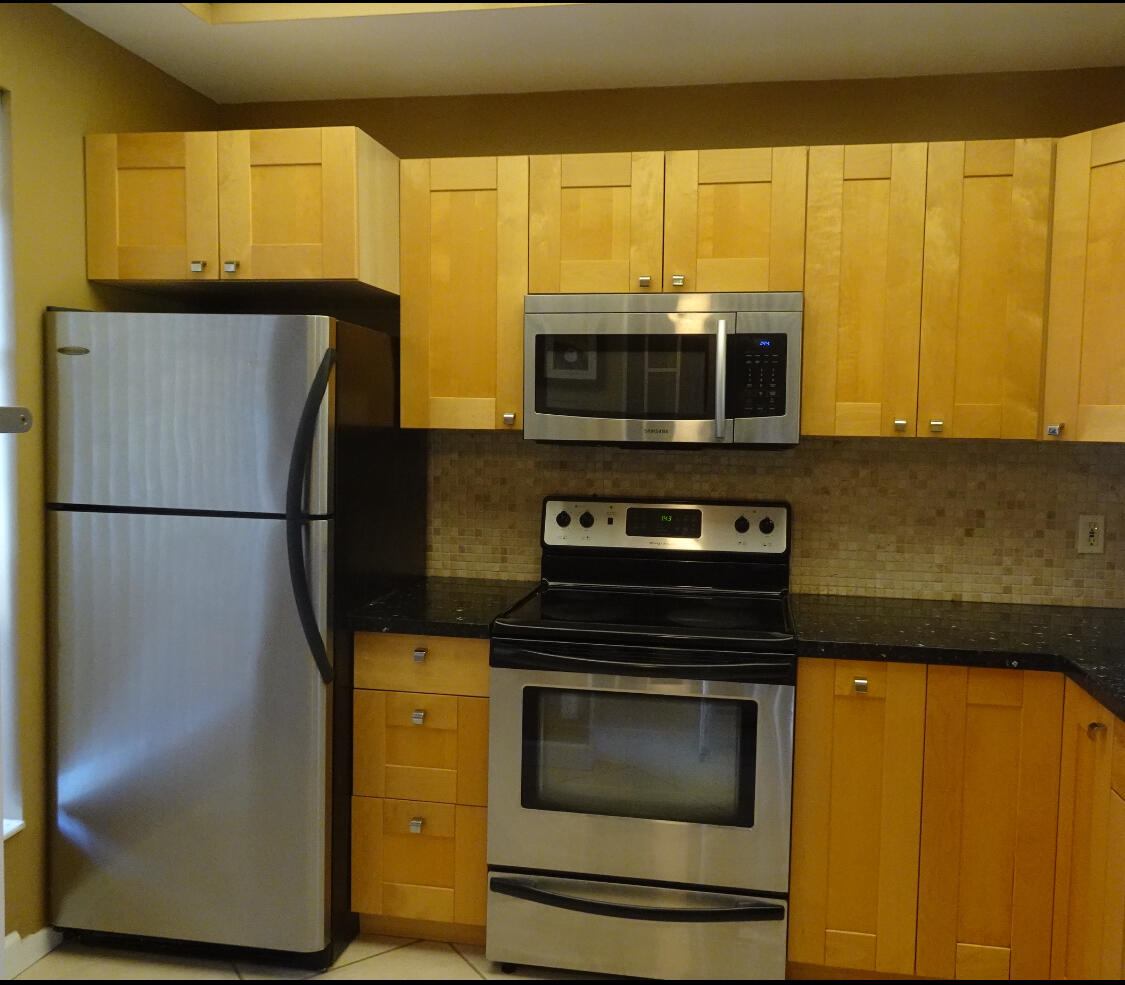 2339 SW 15th Street 16, Deerfield Beach Unit: 16