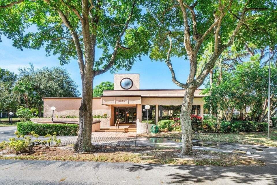 2339 SW 15th Street 16, Deerfield Beach Unit: 16