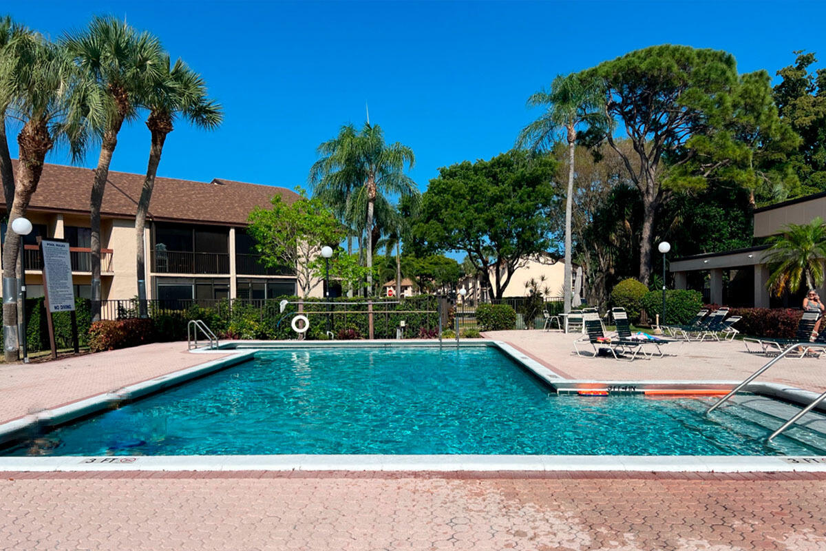 2339 SW 15th Street 16, Deerfield Beach Unit: 16