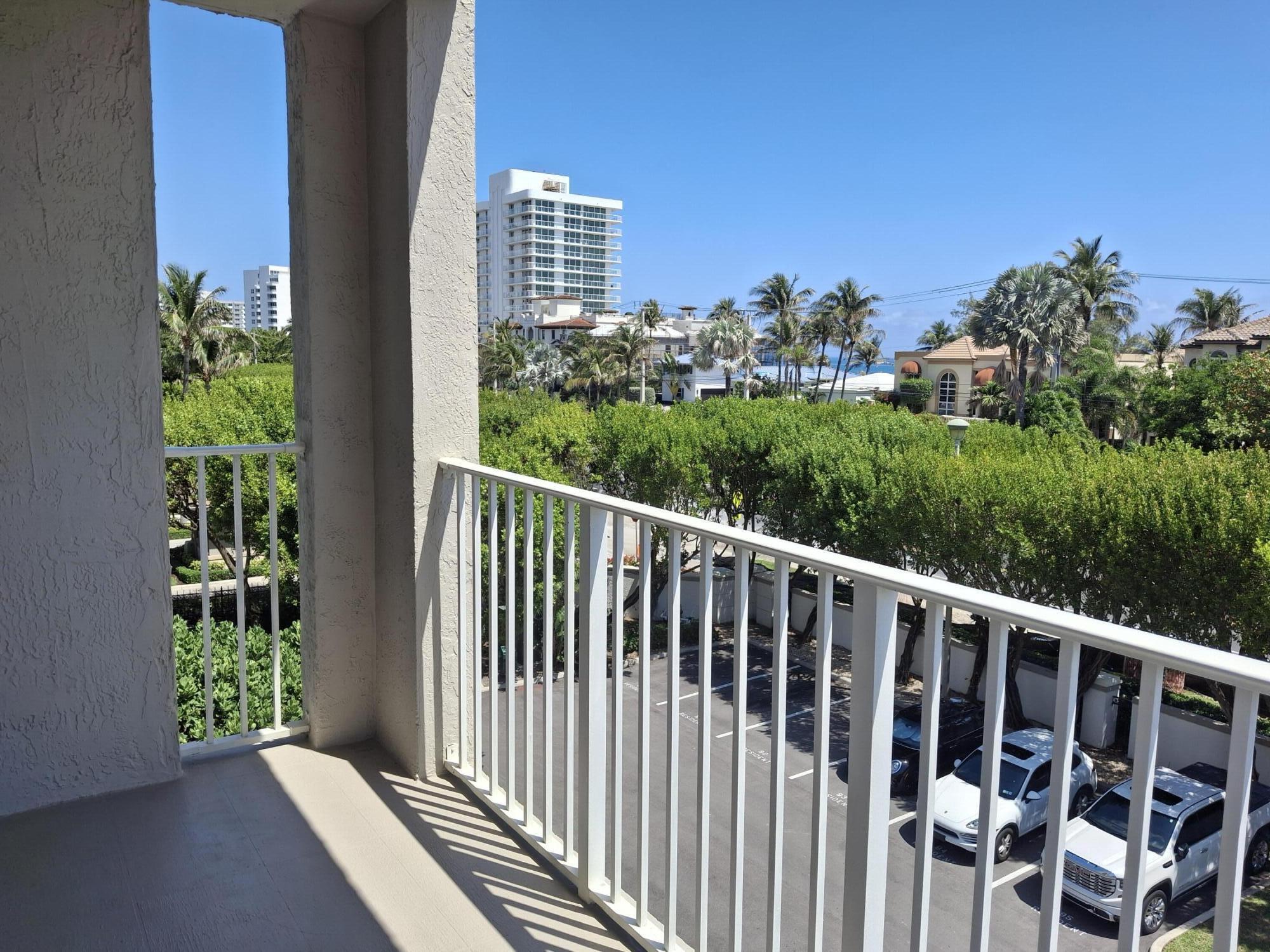 3606 S Ocean Boulevard 402