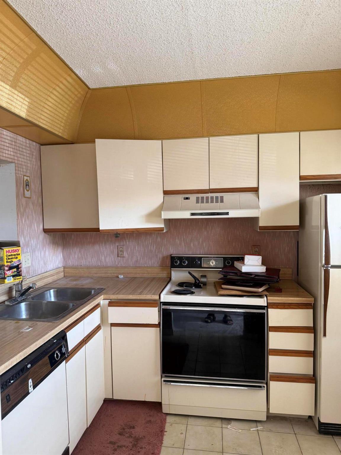 21950 Soundview Terrace 107