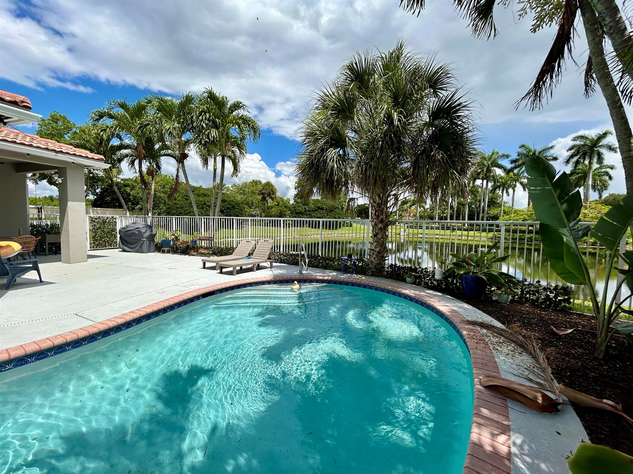 4421 NW 41st Place