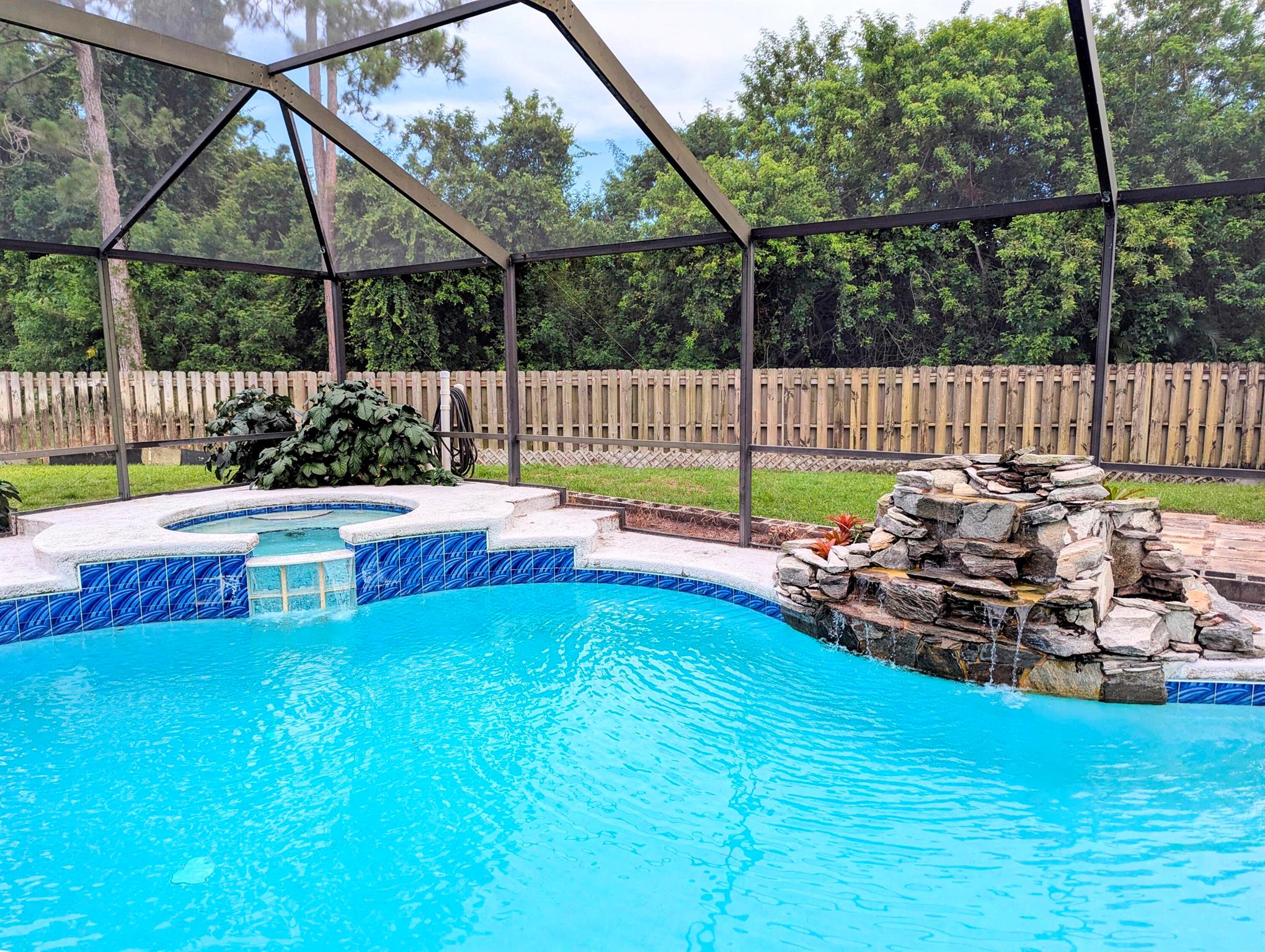 3074 SE Dalhart Road