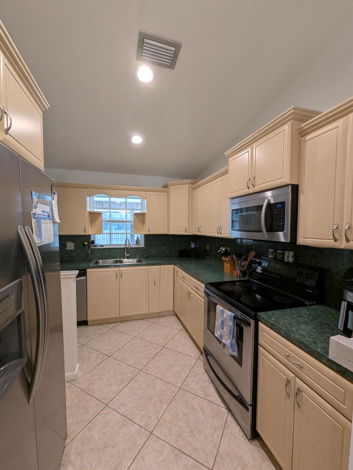 3074 SE Dalhart Road