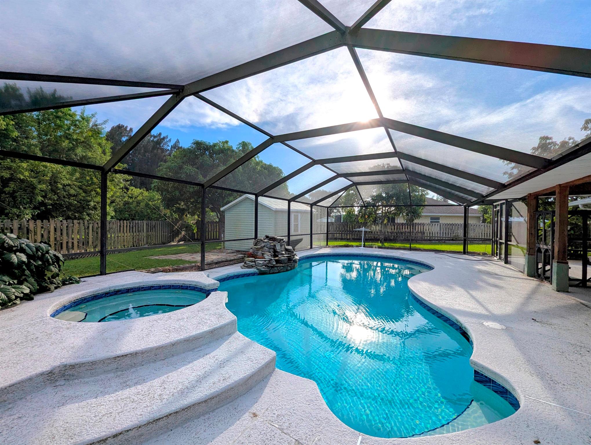 3074 SE Dalhart Road