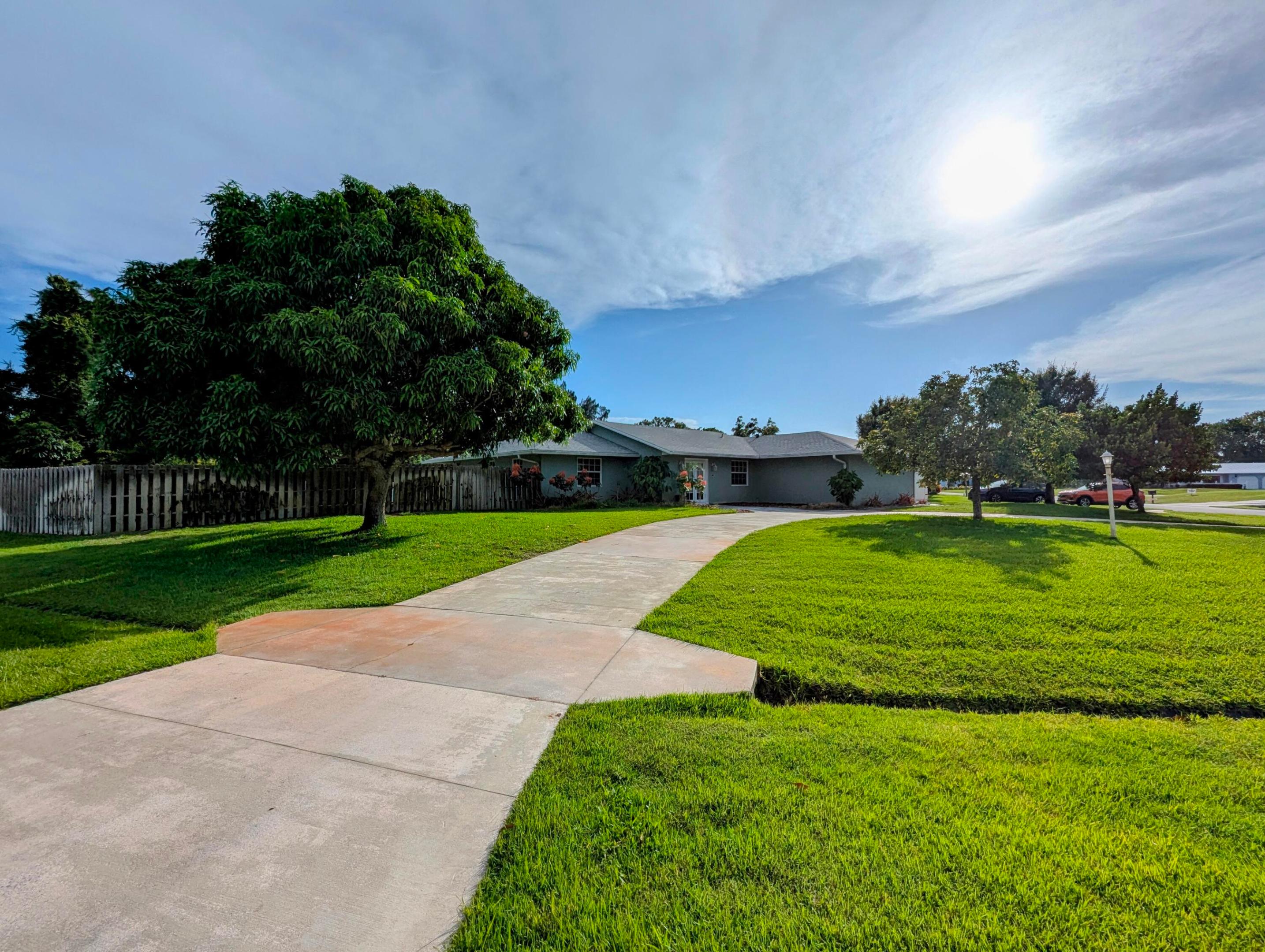 3074 SE Dalhart Road