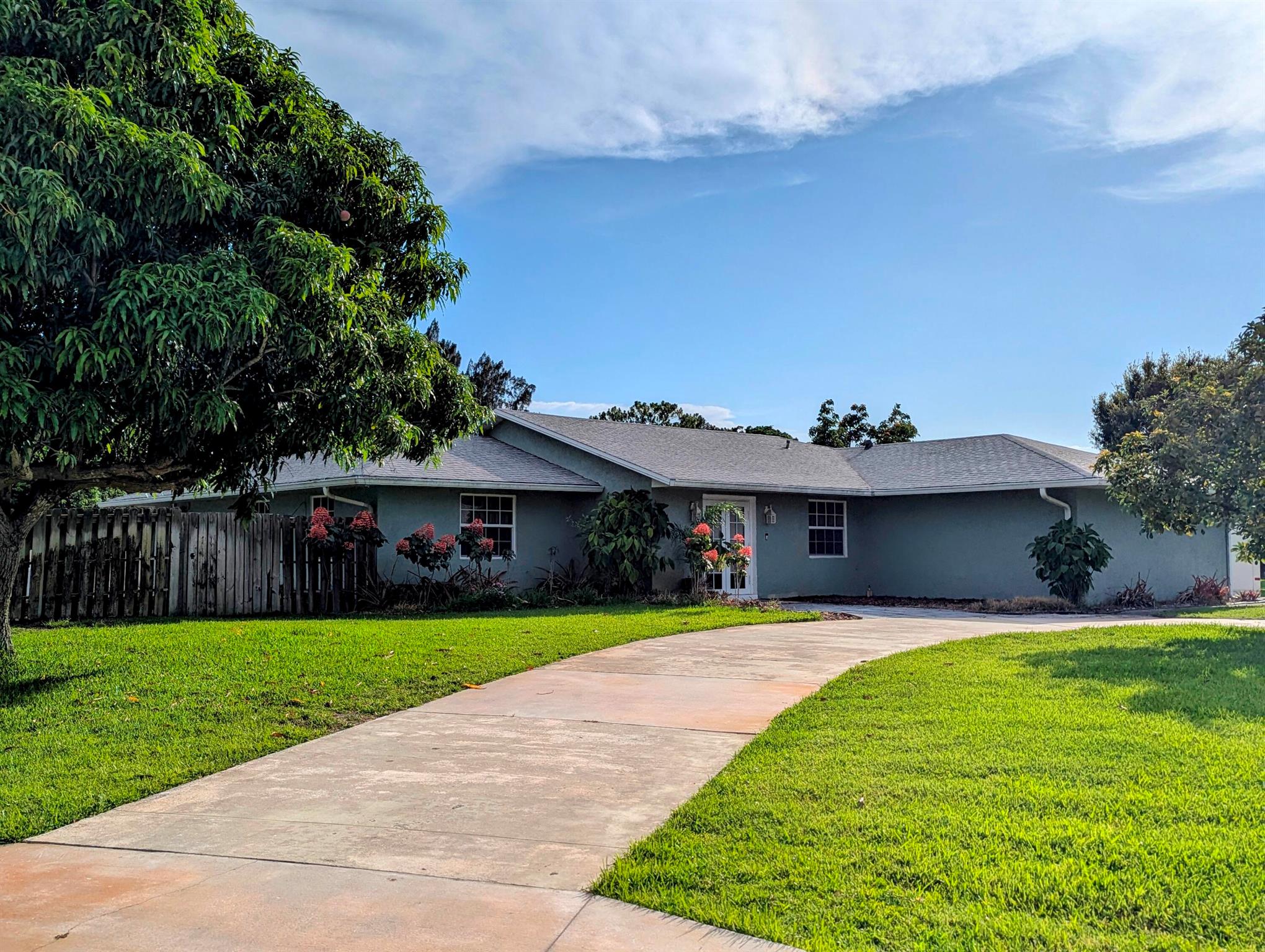 3074 SE Dalhart Road