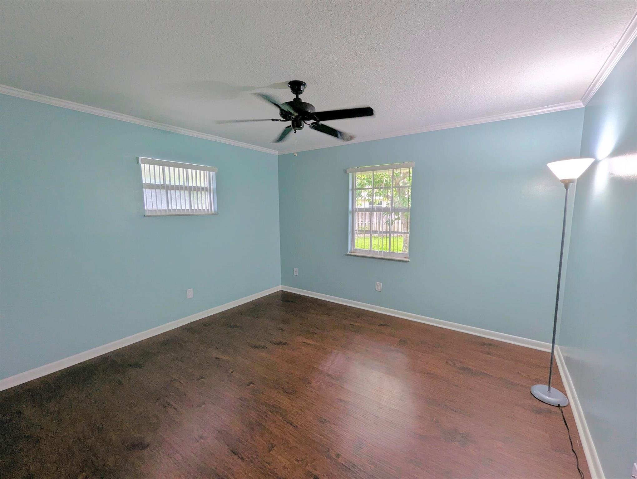3074 SE Dalhart Road
