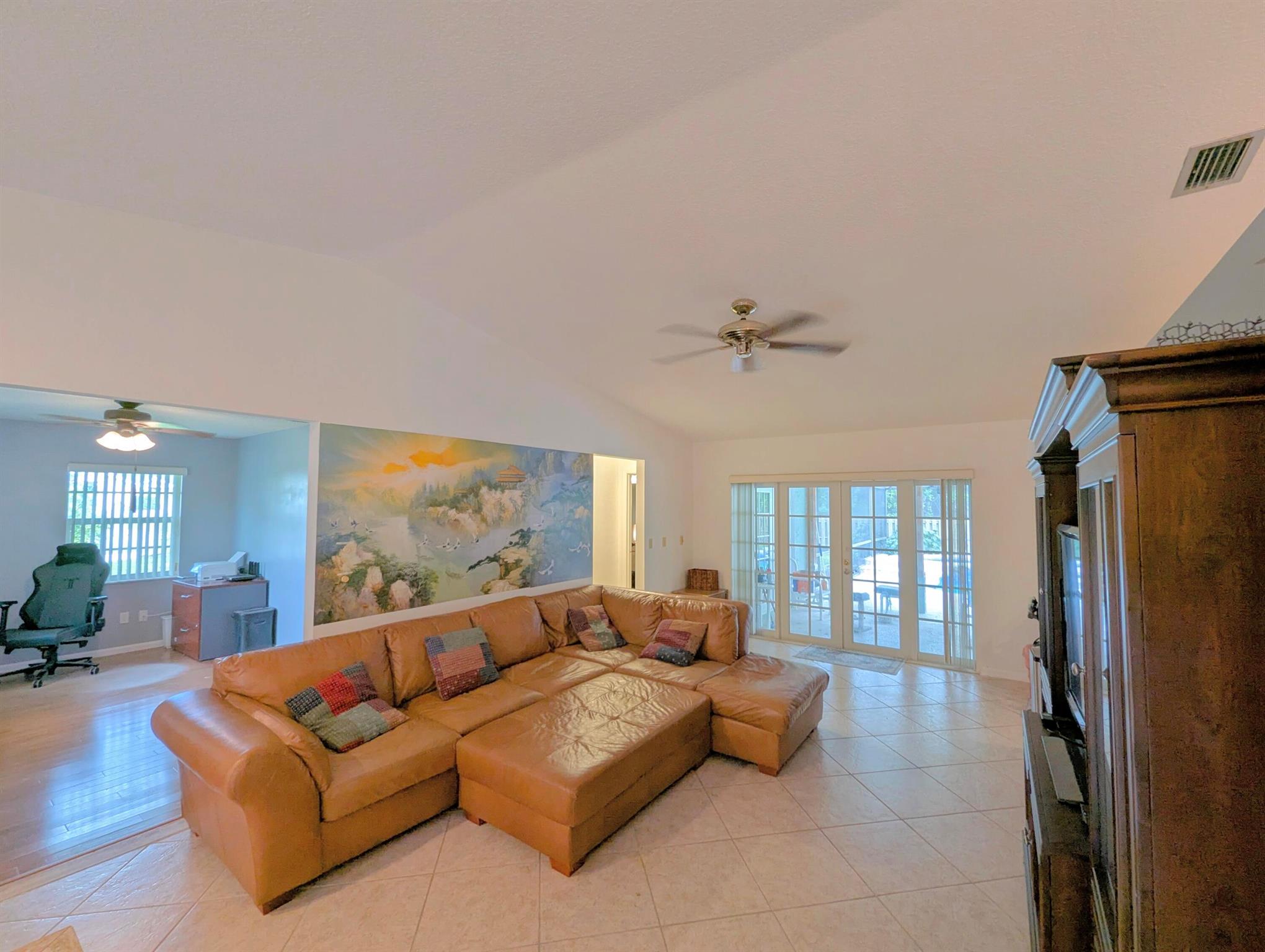 3074 SE Dalhart Road