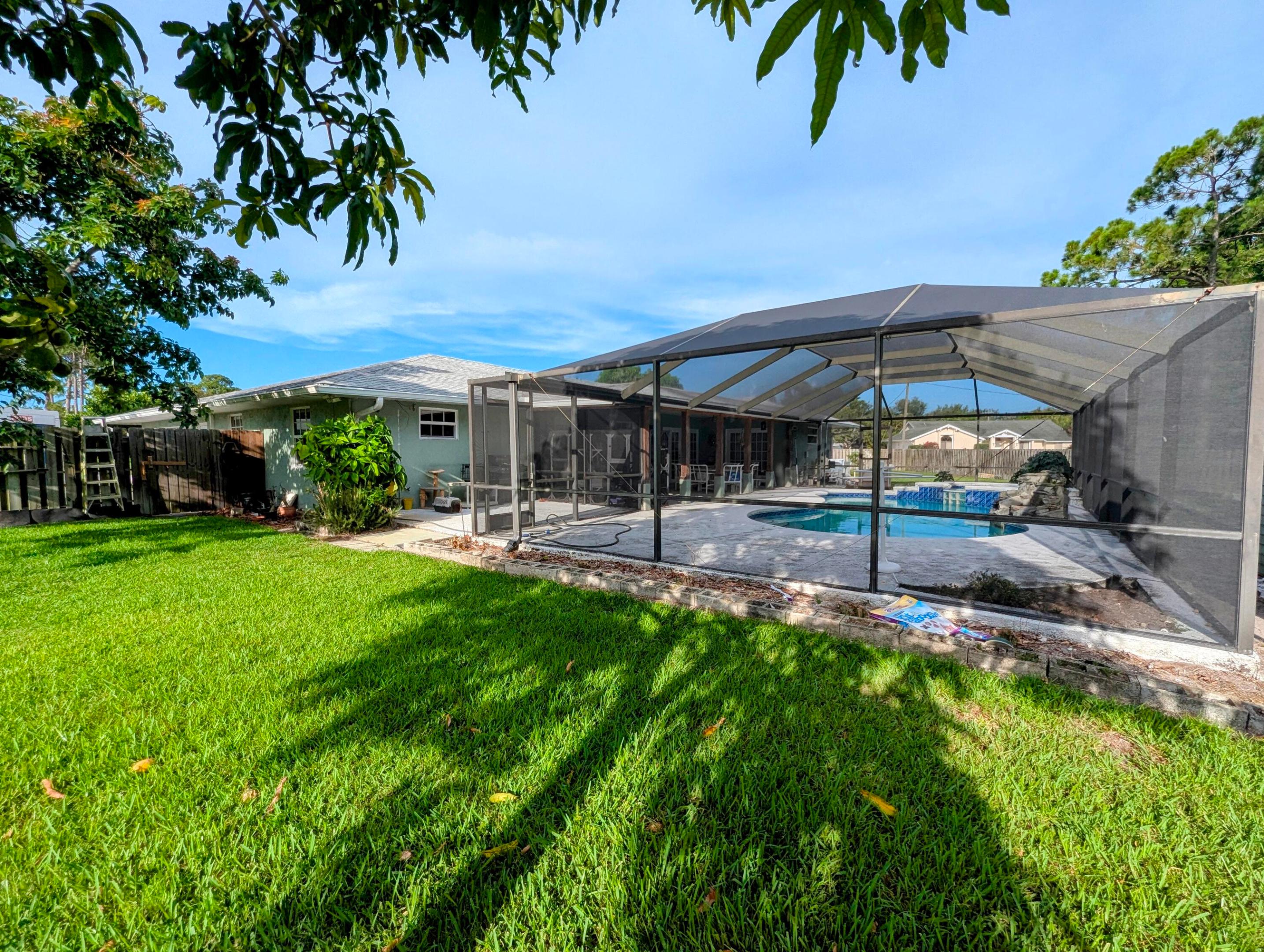 3074 SE Dalhart Road