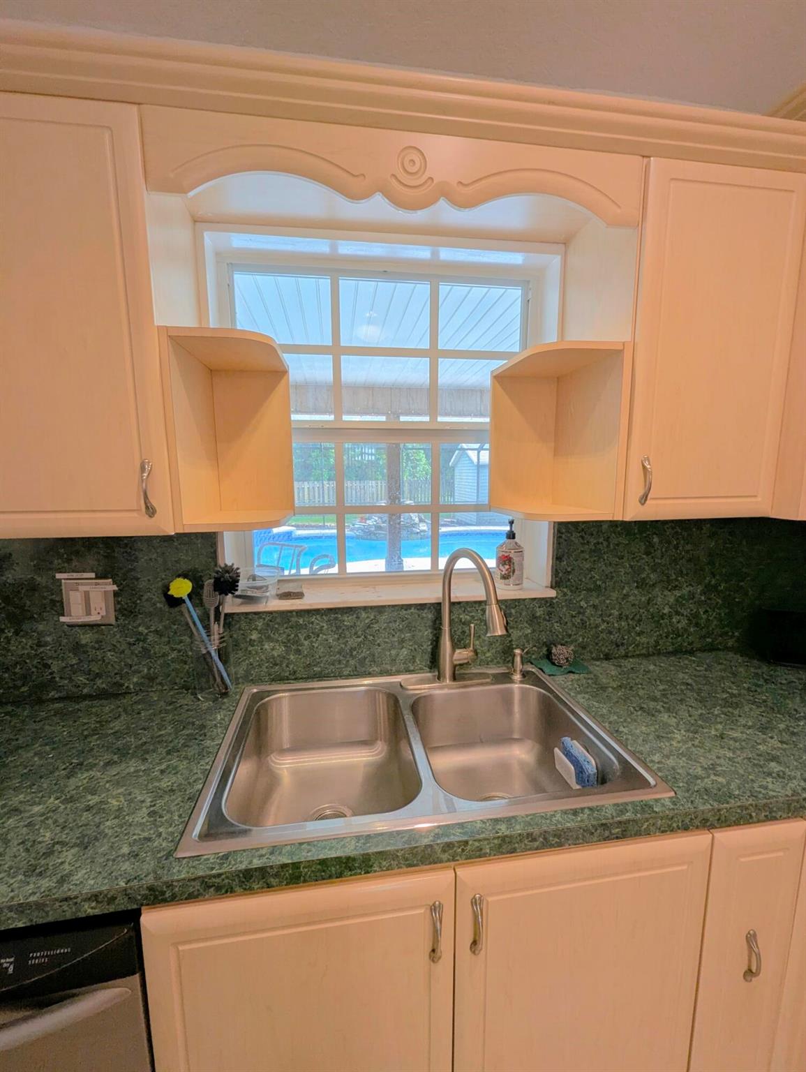 3074 SE Dalhart Road