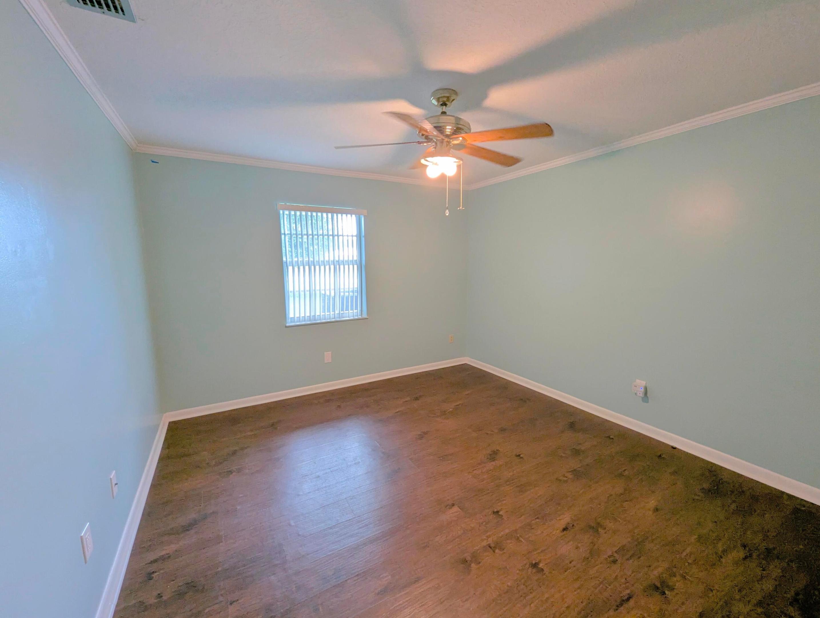 3074 SE Dalhart Road