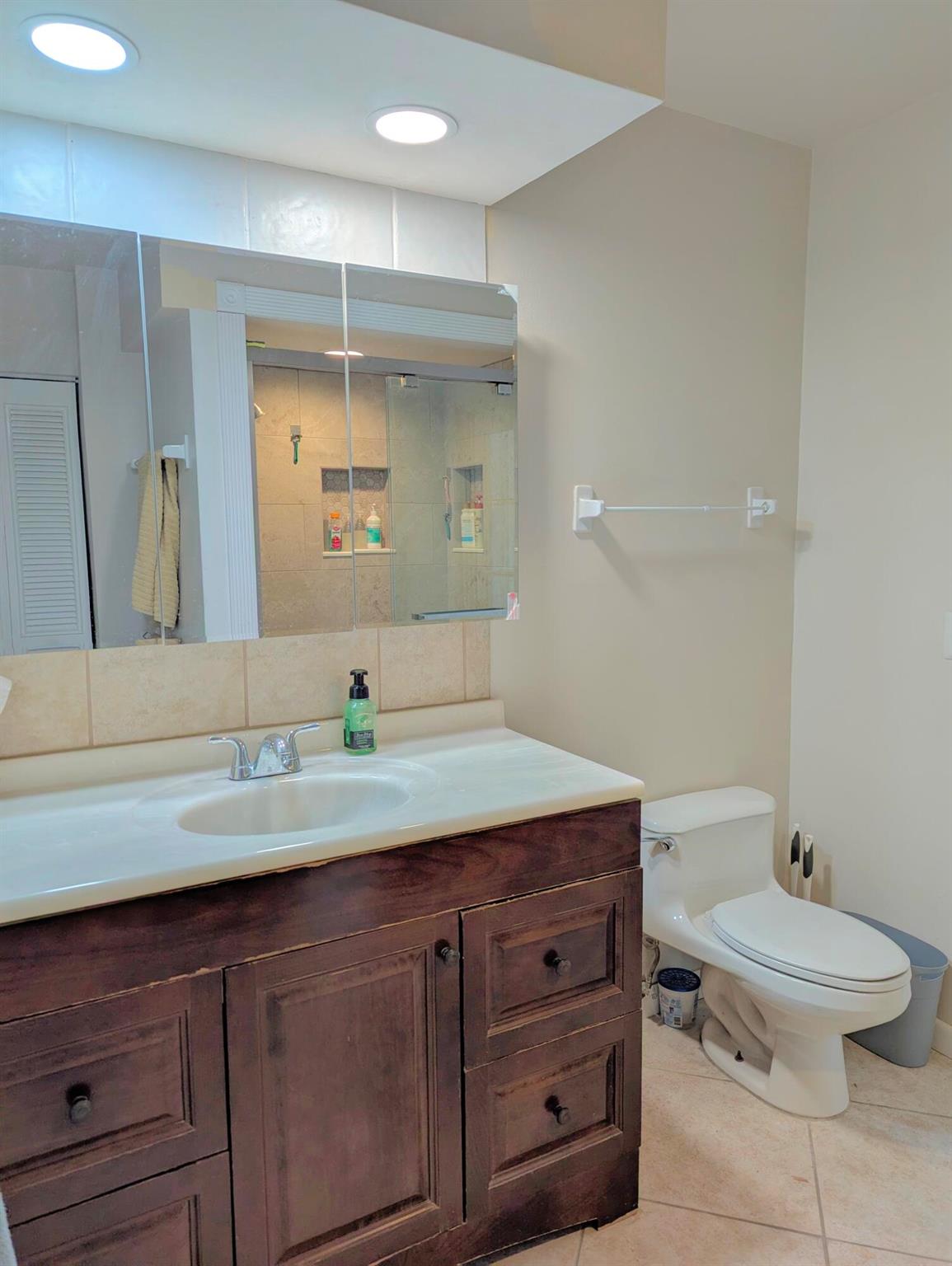 3074 SE Dalhart Road