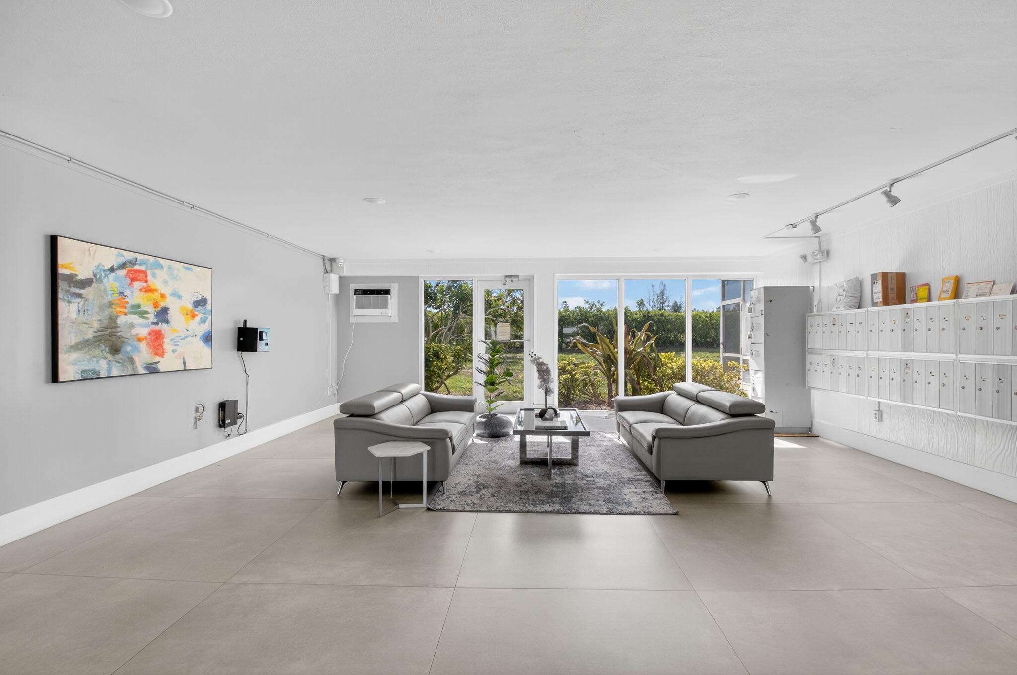 5500 NW 2nd Avenue 718