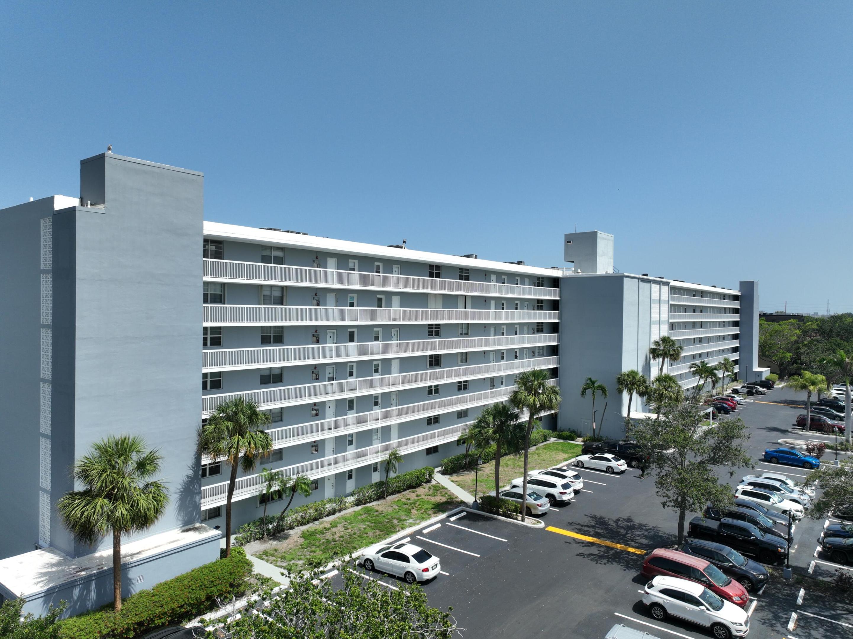 5500 NW 2nd Avenue 718