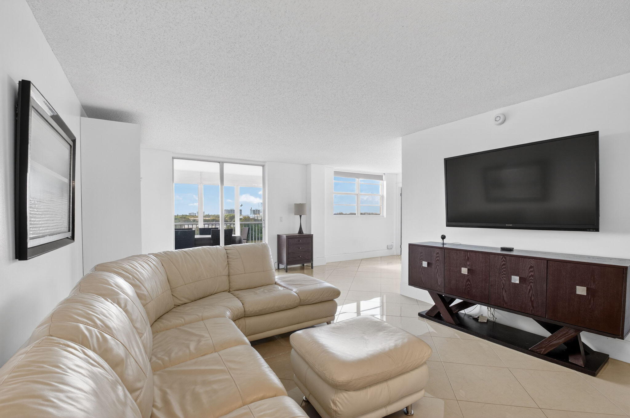 5500 NW 2nd Avenue 718