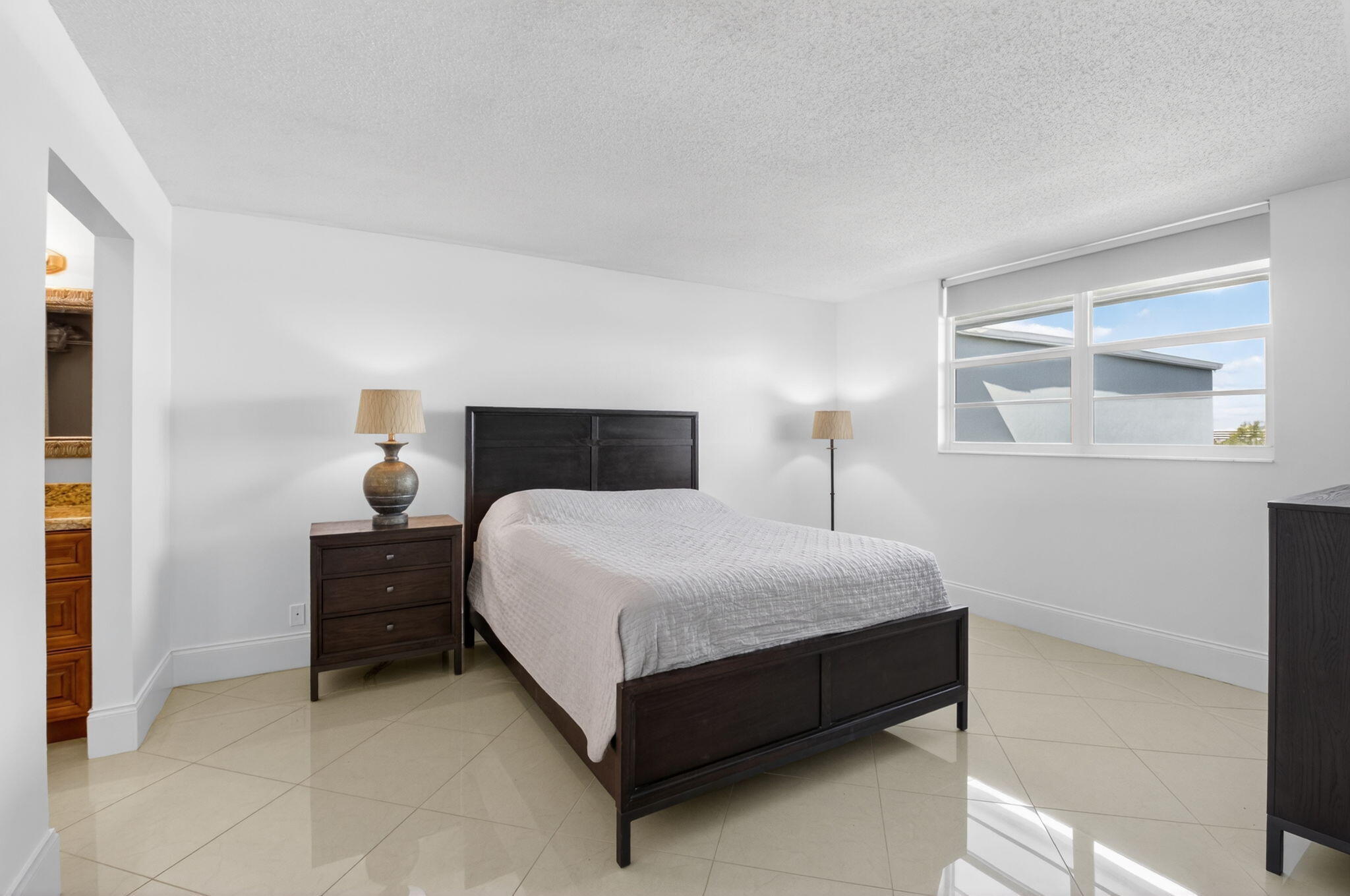 5500 NW 2nd Avenue 718