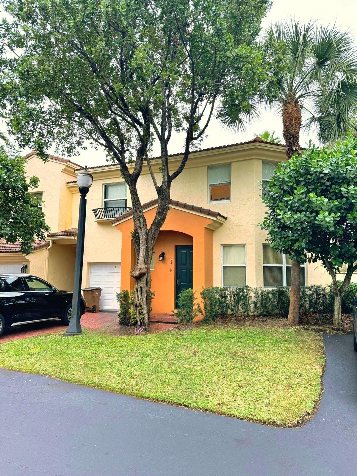 2910 Deer Creek Country Club Boulevard