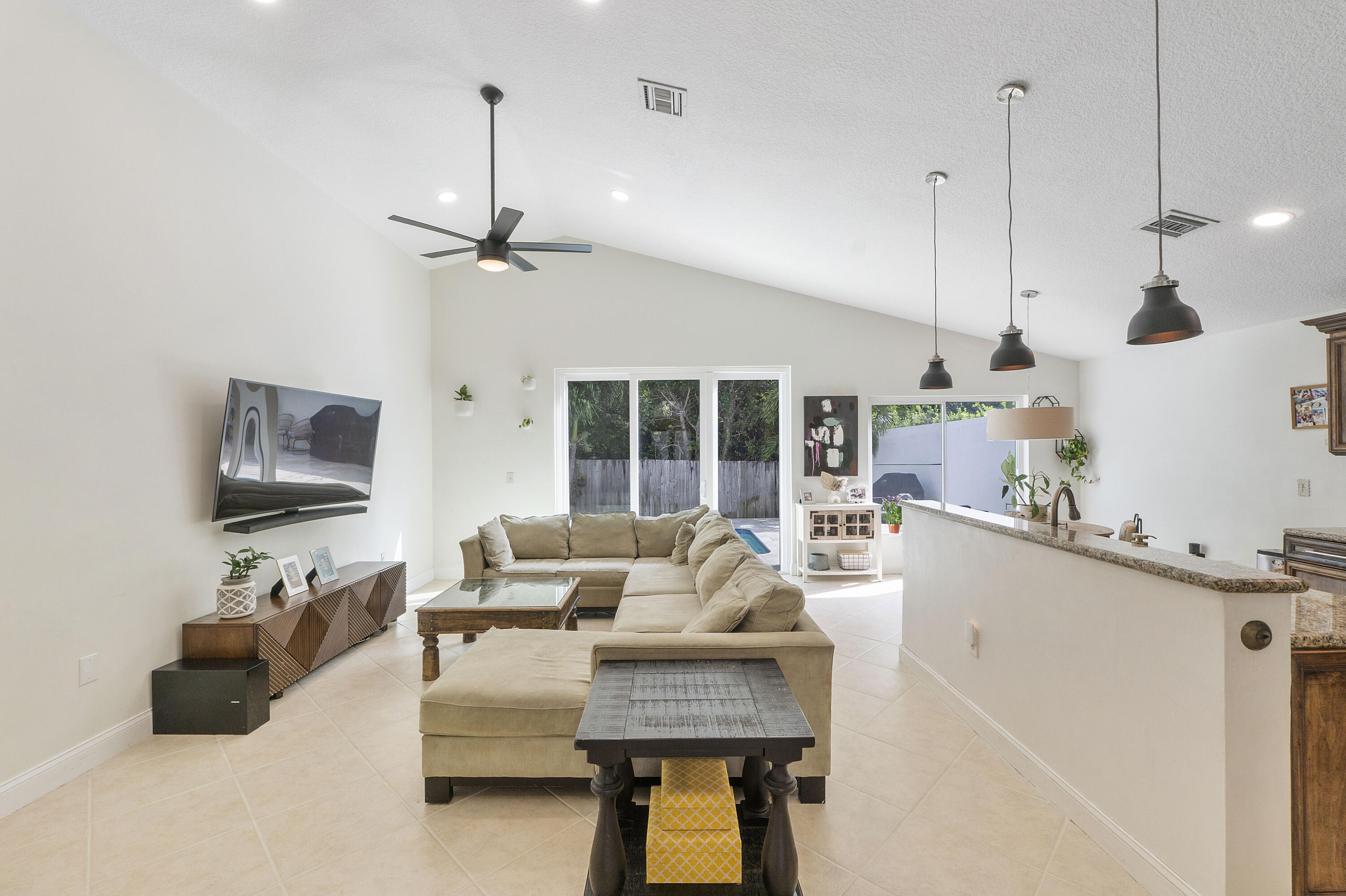 6755 NW 75th Place