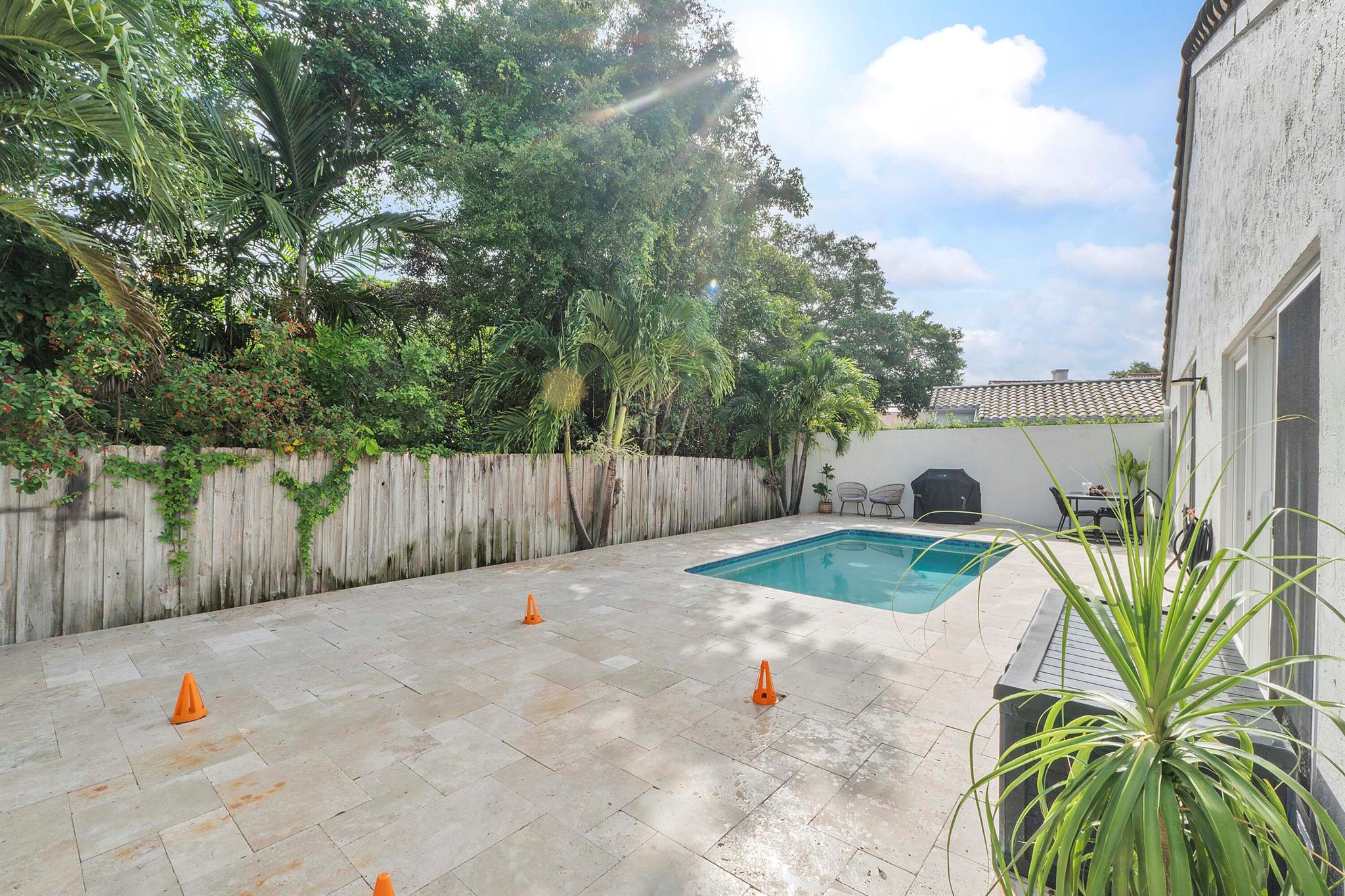 6755 NW 75th Place