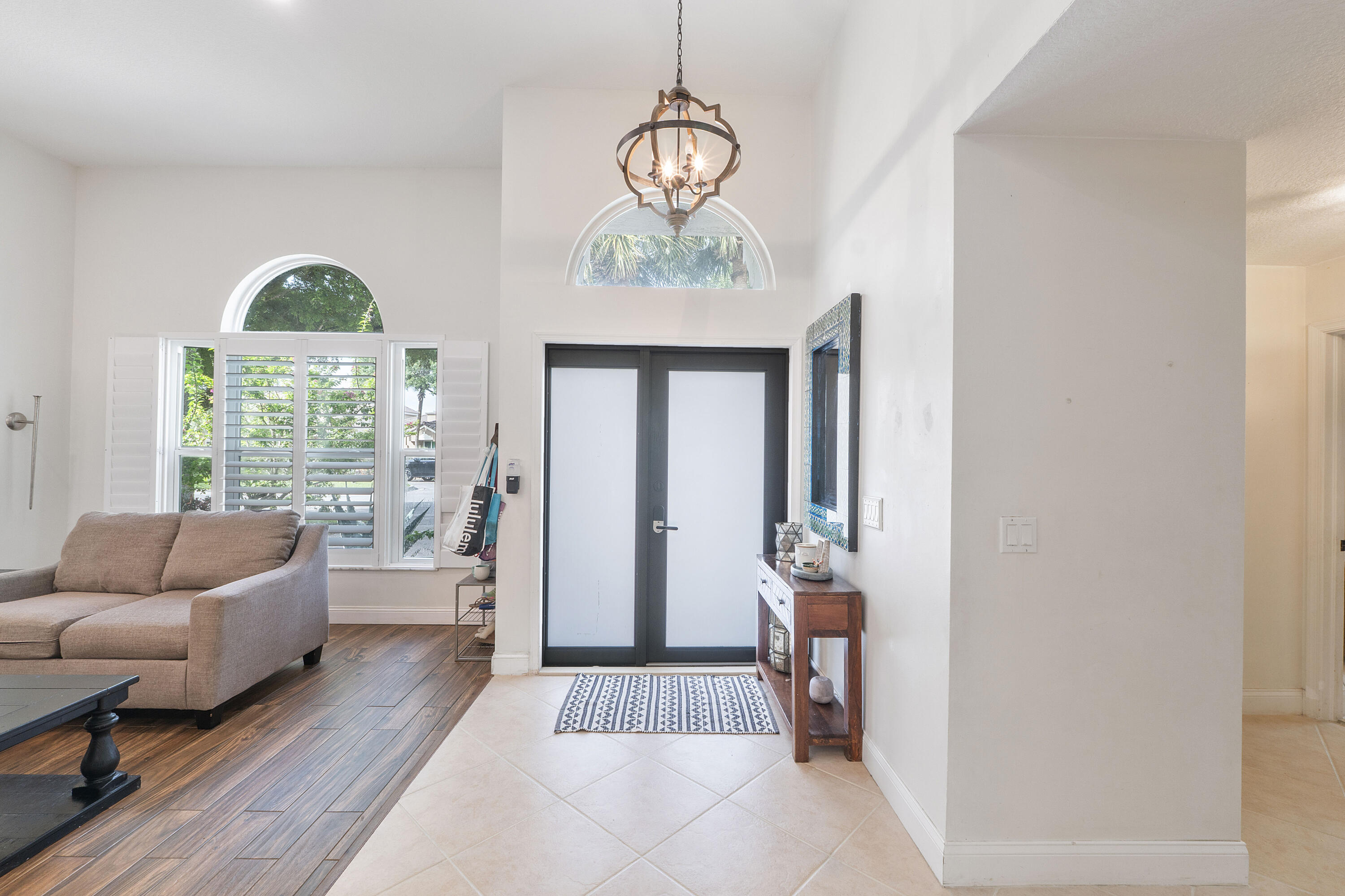 6755 NW 75th Place
