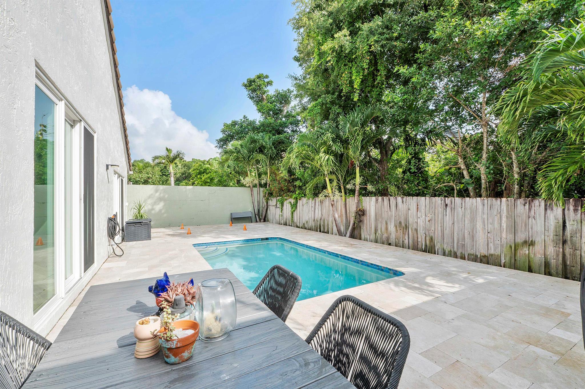 6755 NW 75th Place