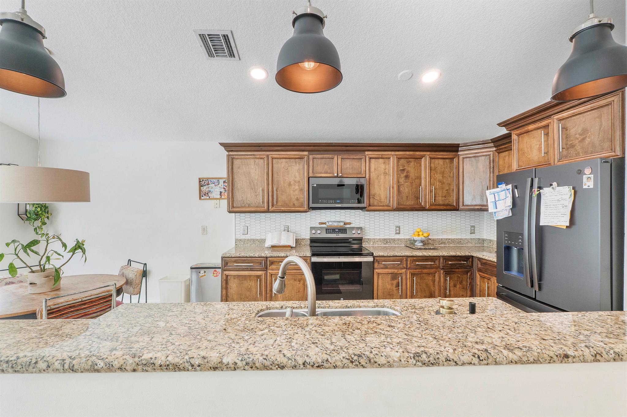 6755 NW 75th Place
