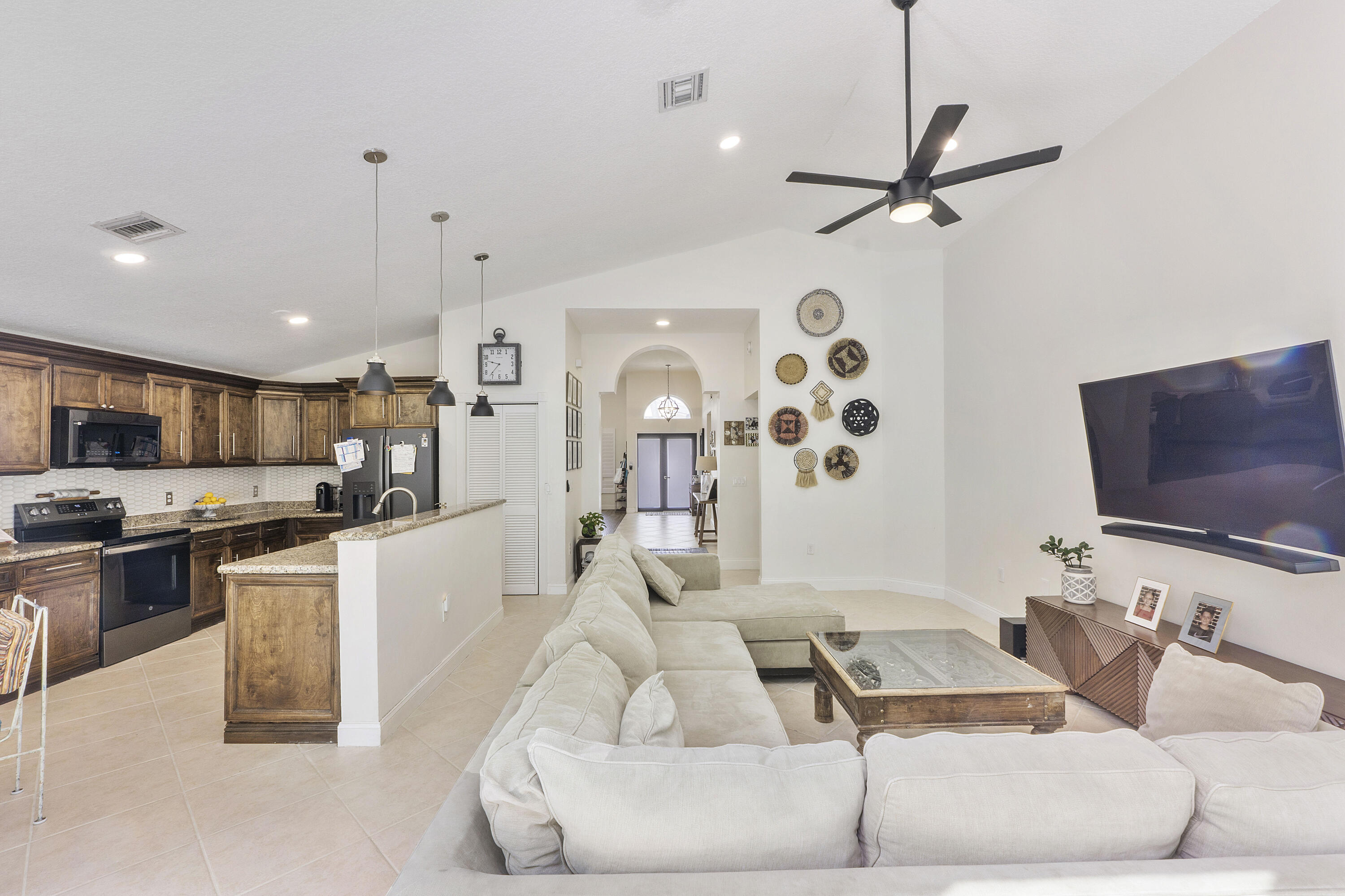 6755 NW 75th Place