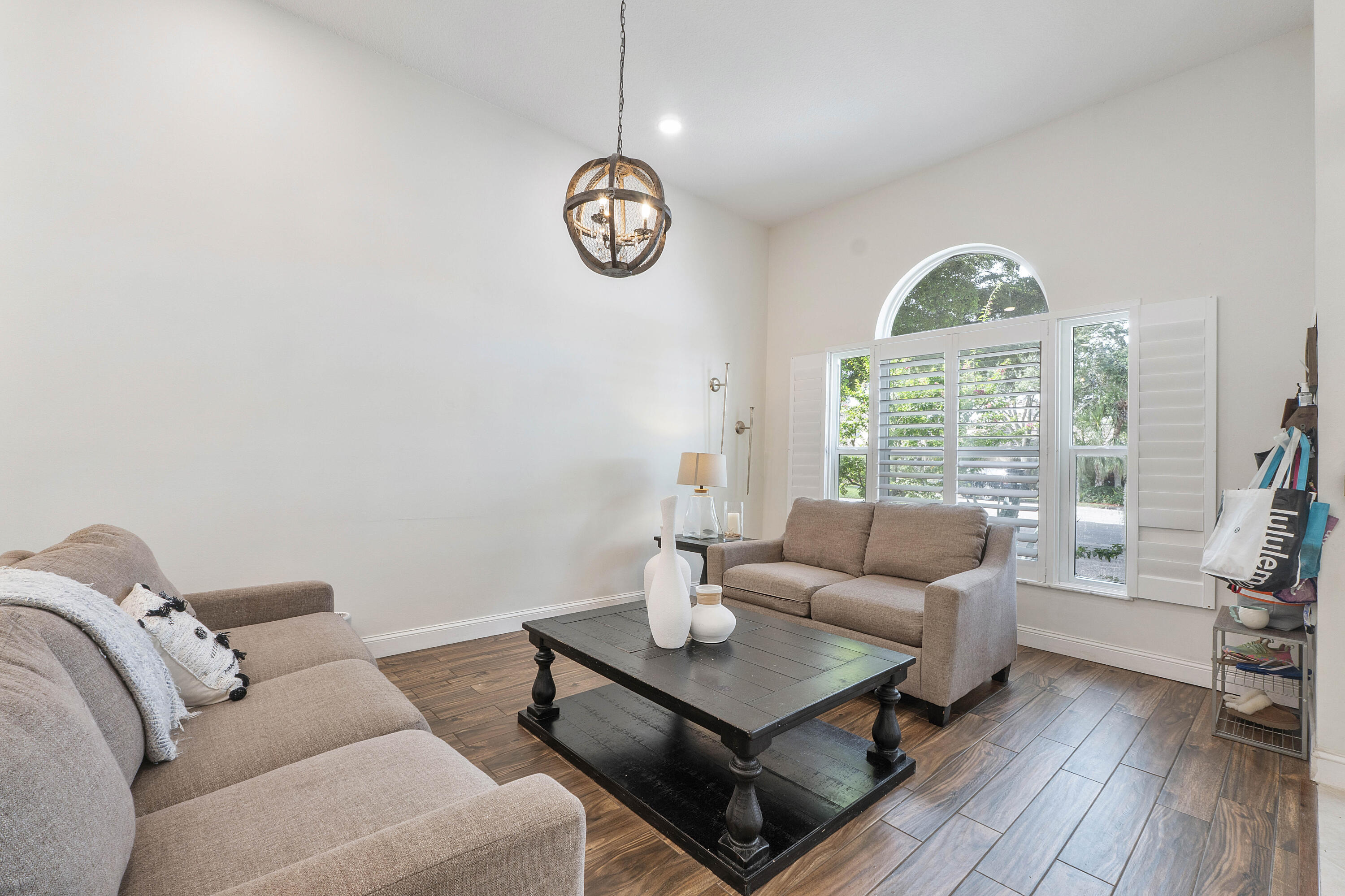 6755 NW 75th Place