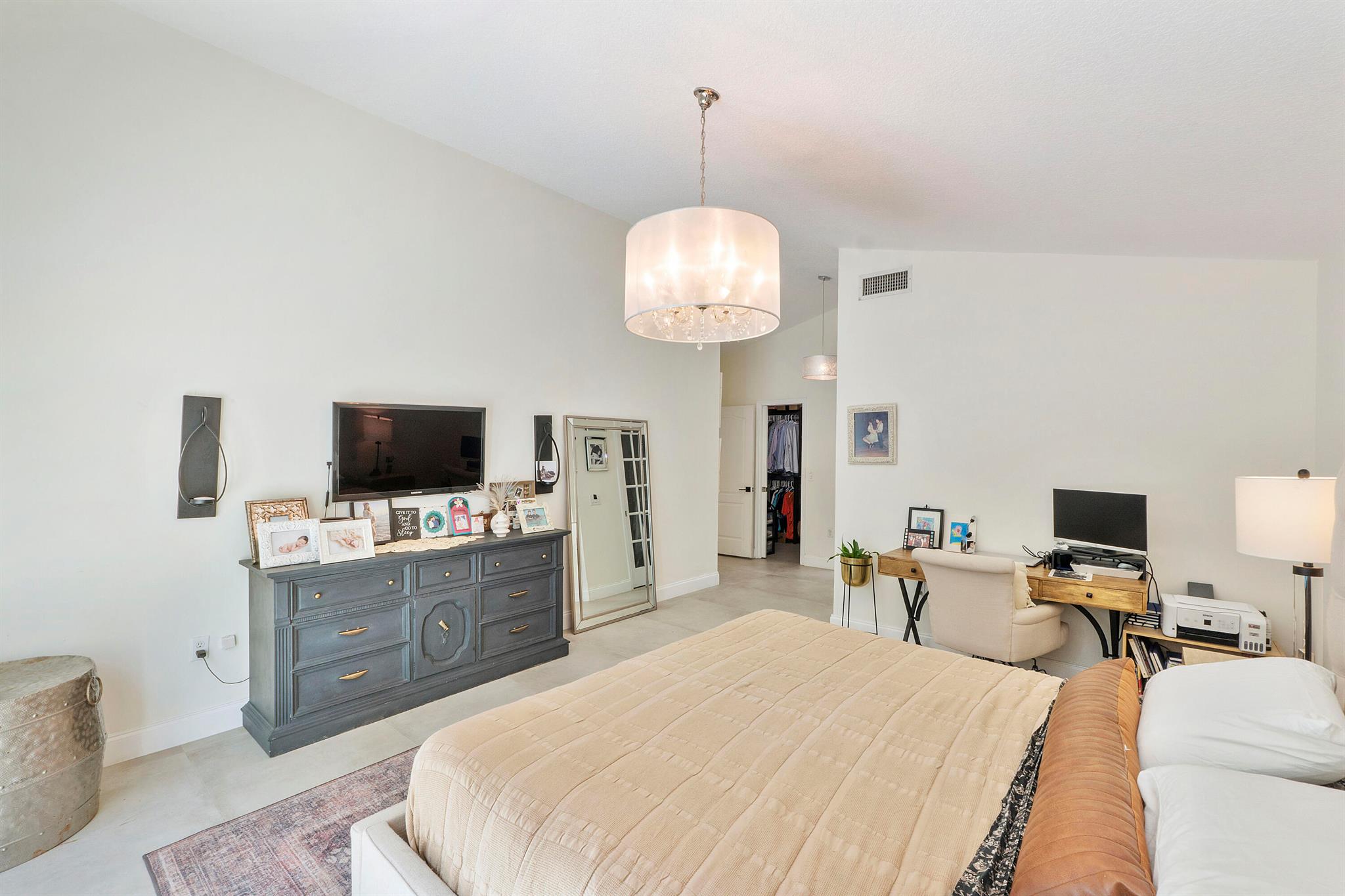 6755 NW 75th Place