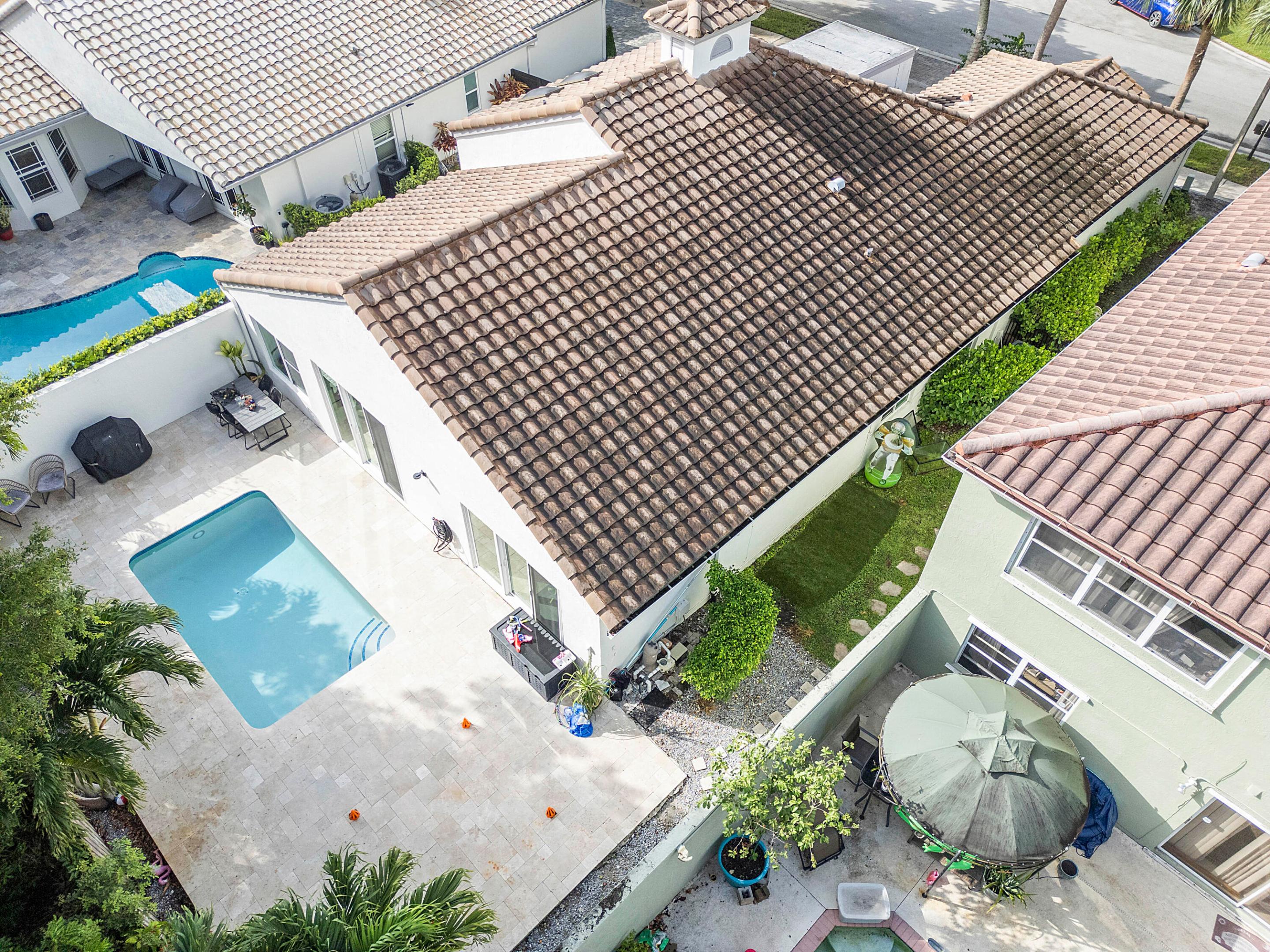 6755 NW 75th Place