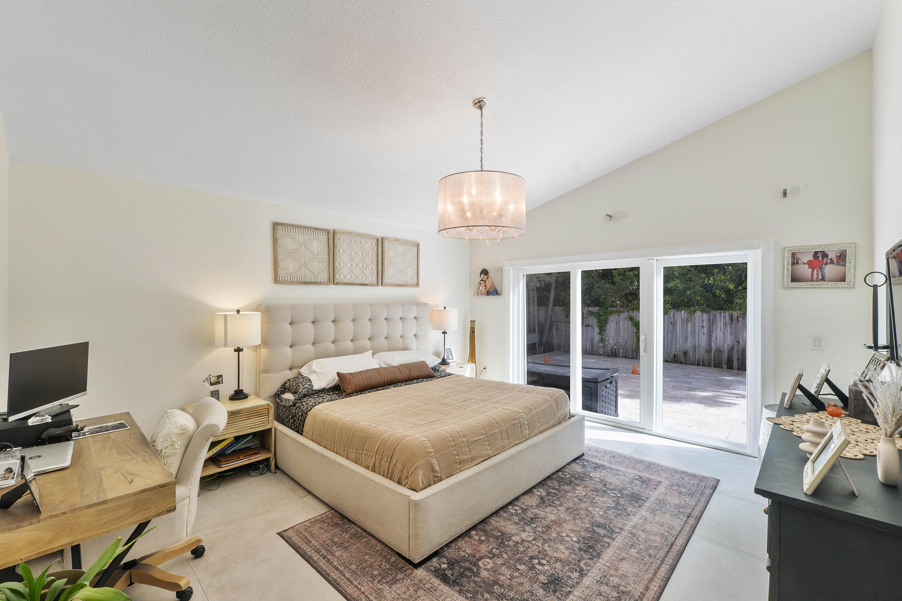 6755 NW 75th Place