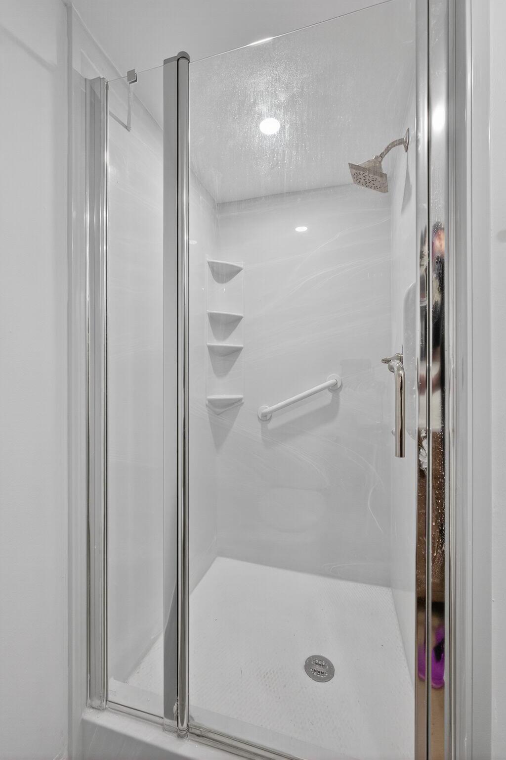 15036 Ashland Lane 44