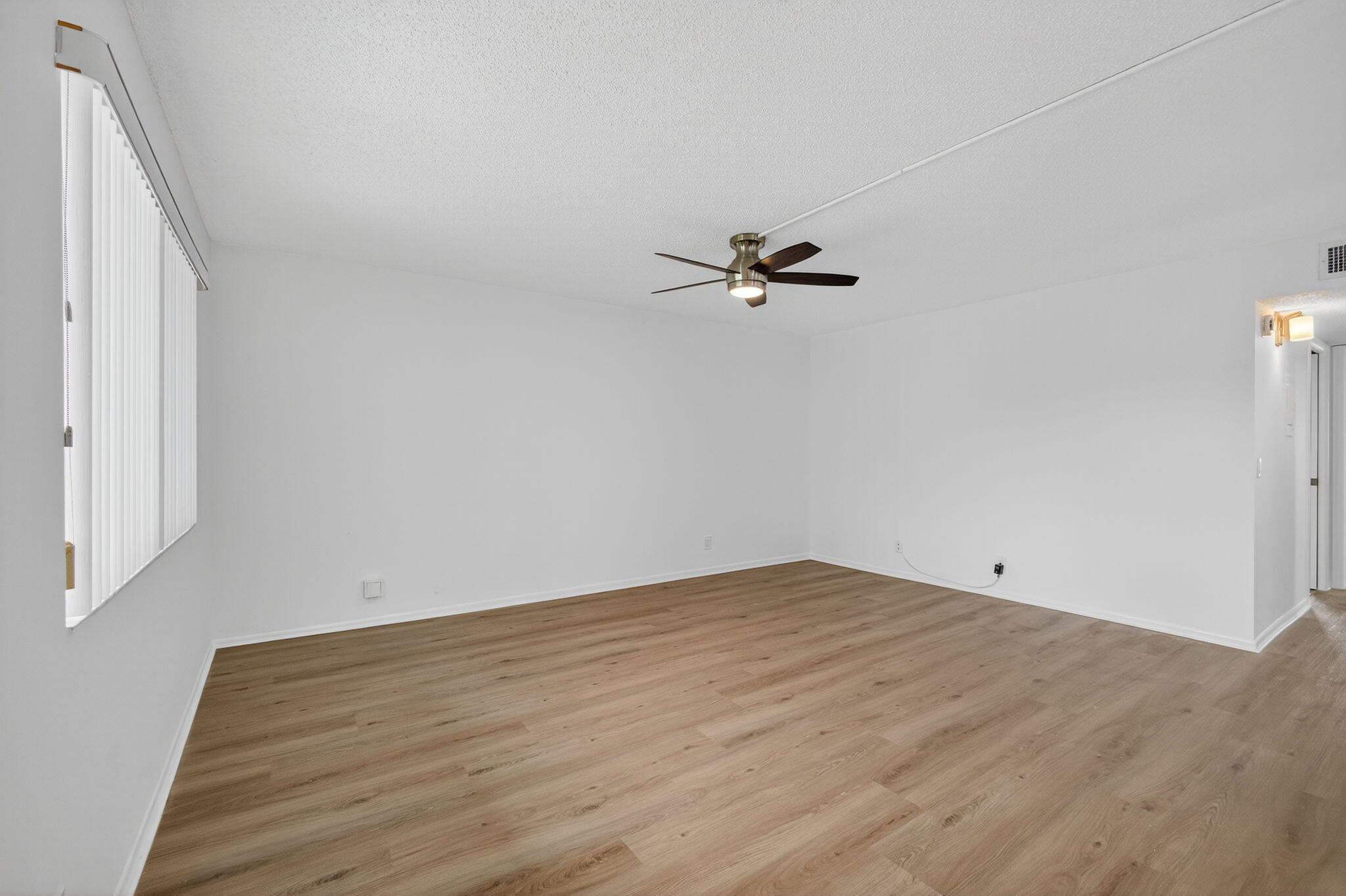 15036 Ashland Lane 44