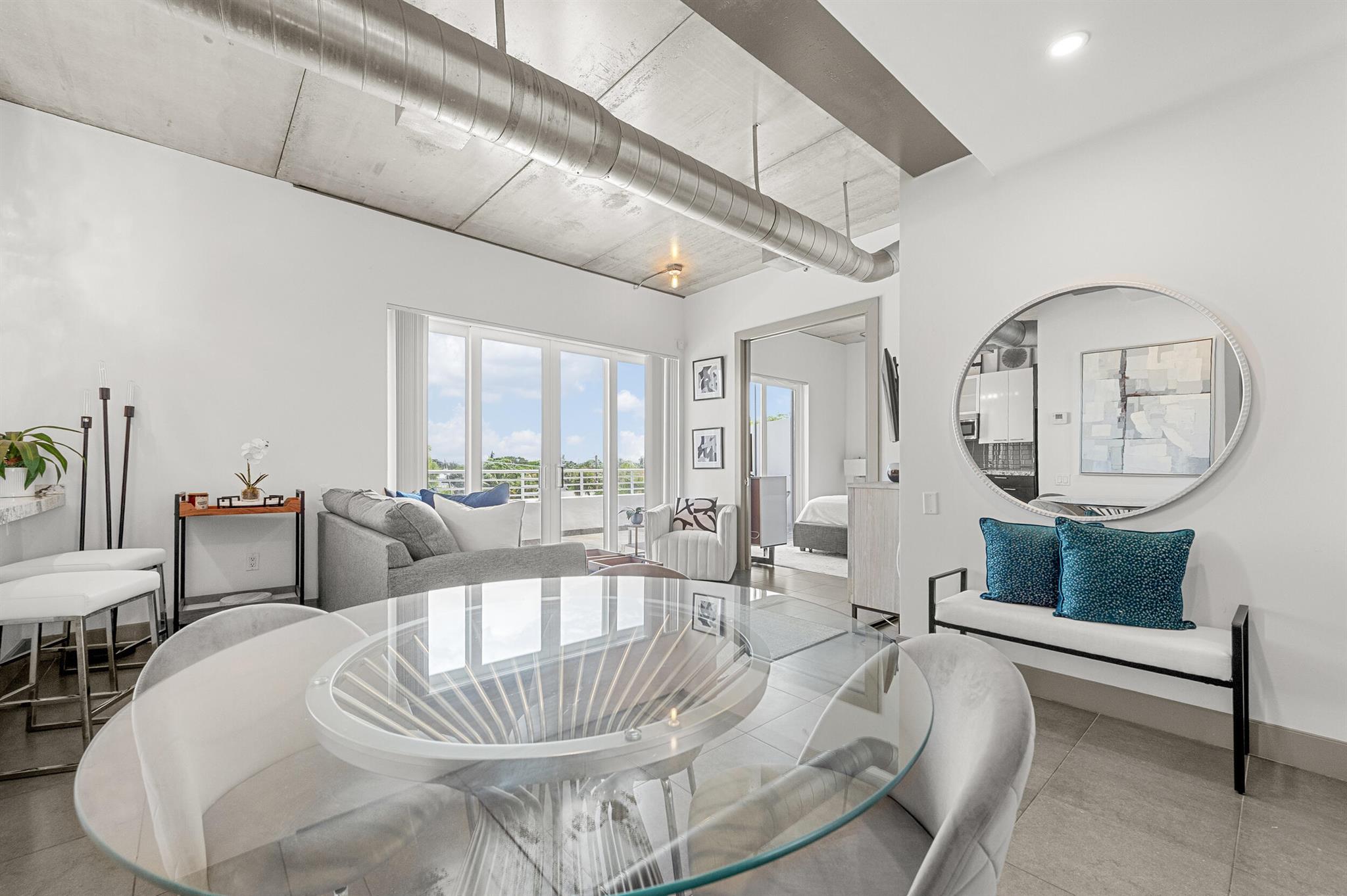 111 SE 2nd Street 302