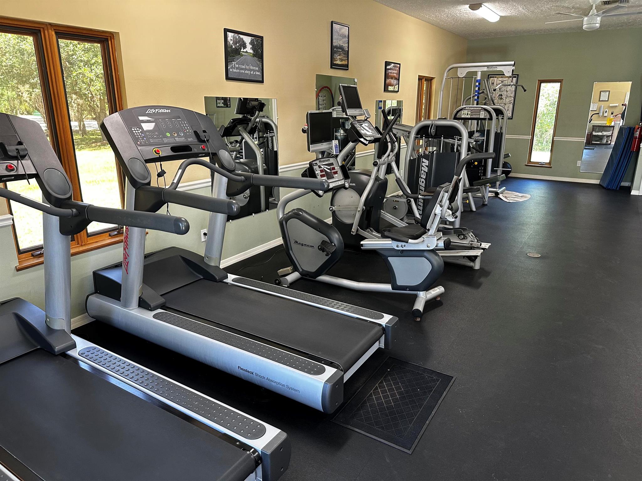 32801 Us Highway 441 167