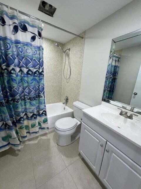 22795 SW 66th Avenue 207