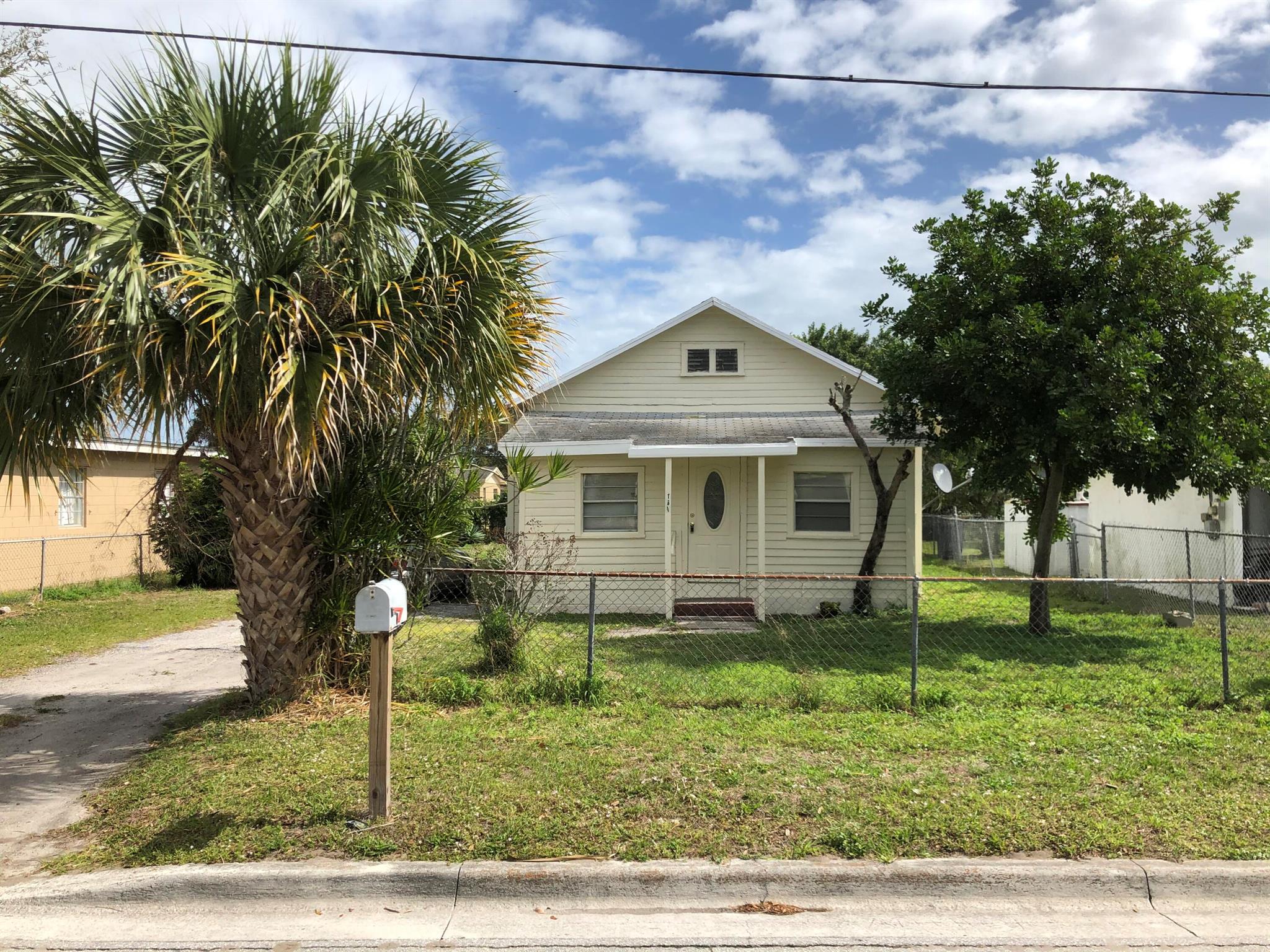 1610 N 14th Street