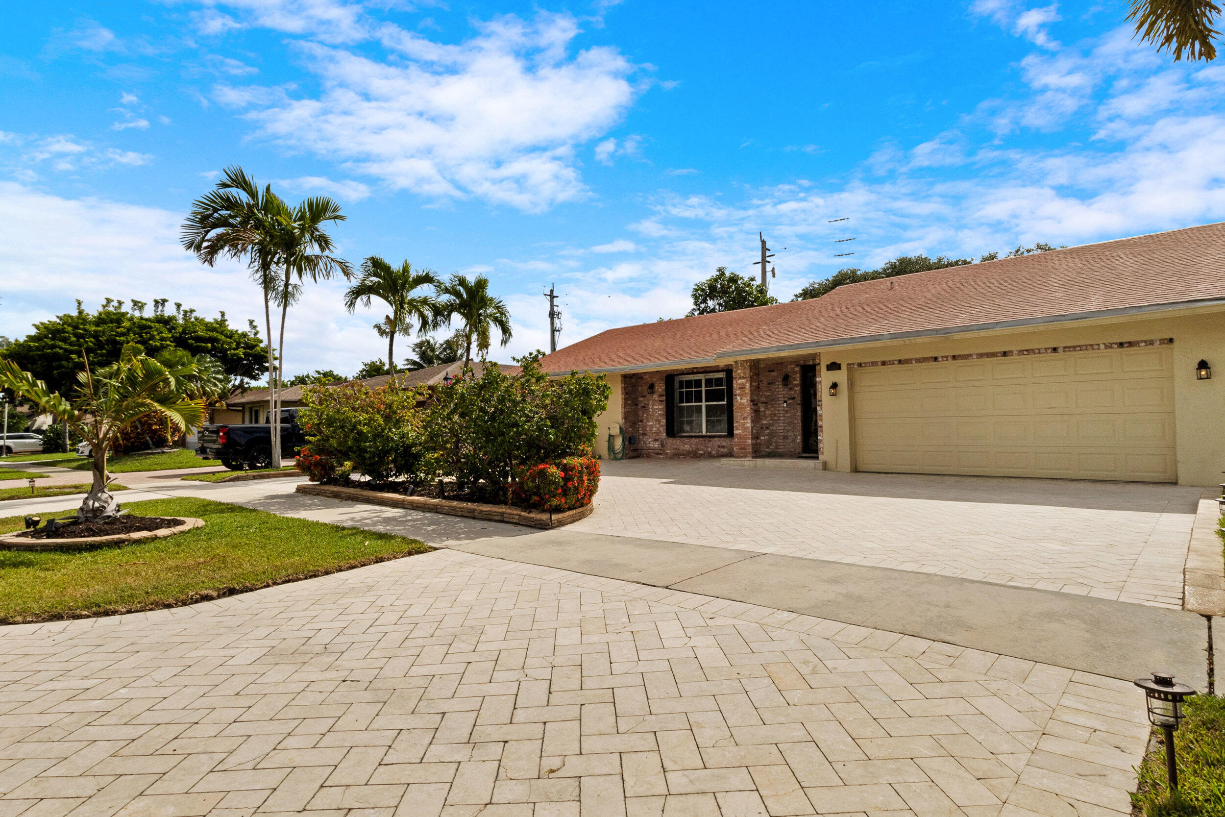 1340 SW 24th Terrace