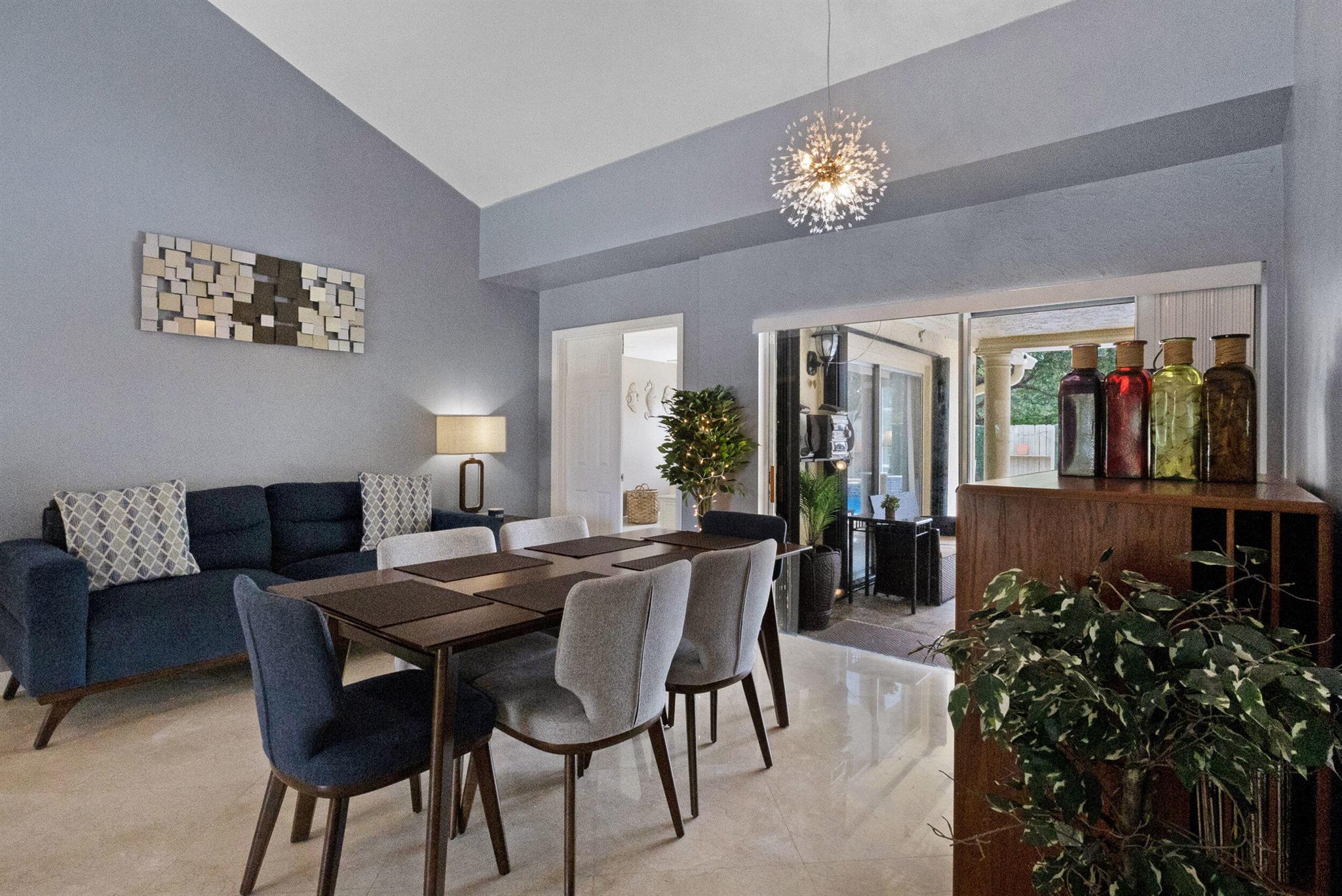 1340 SW 24th Terrace