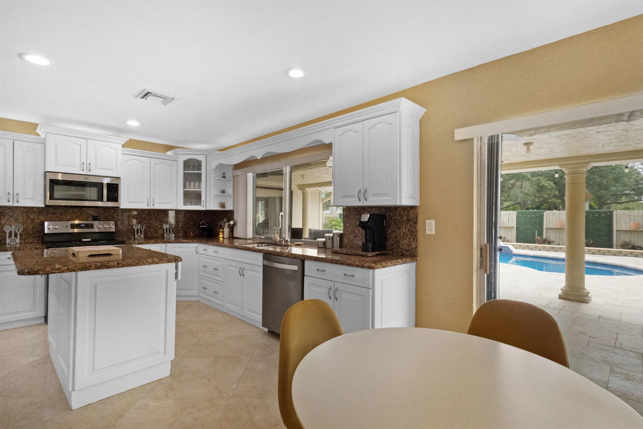 1340 SW 24th Terrace