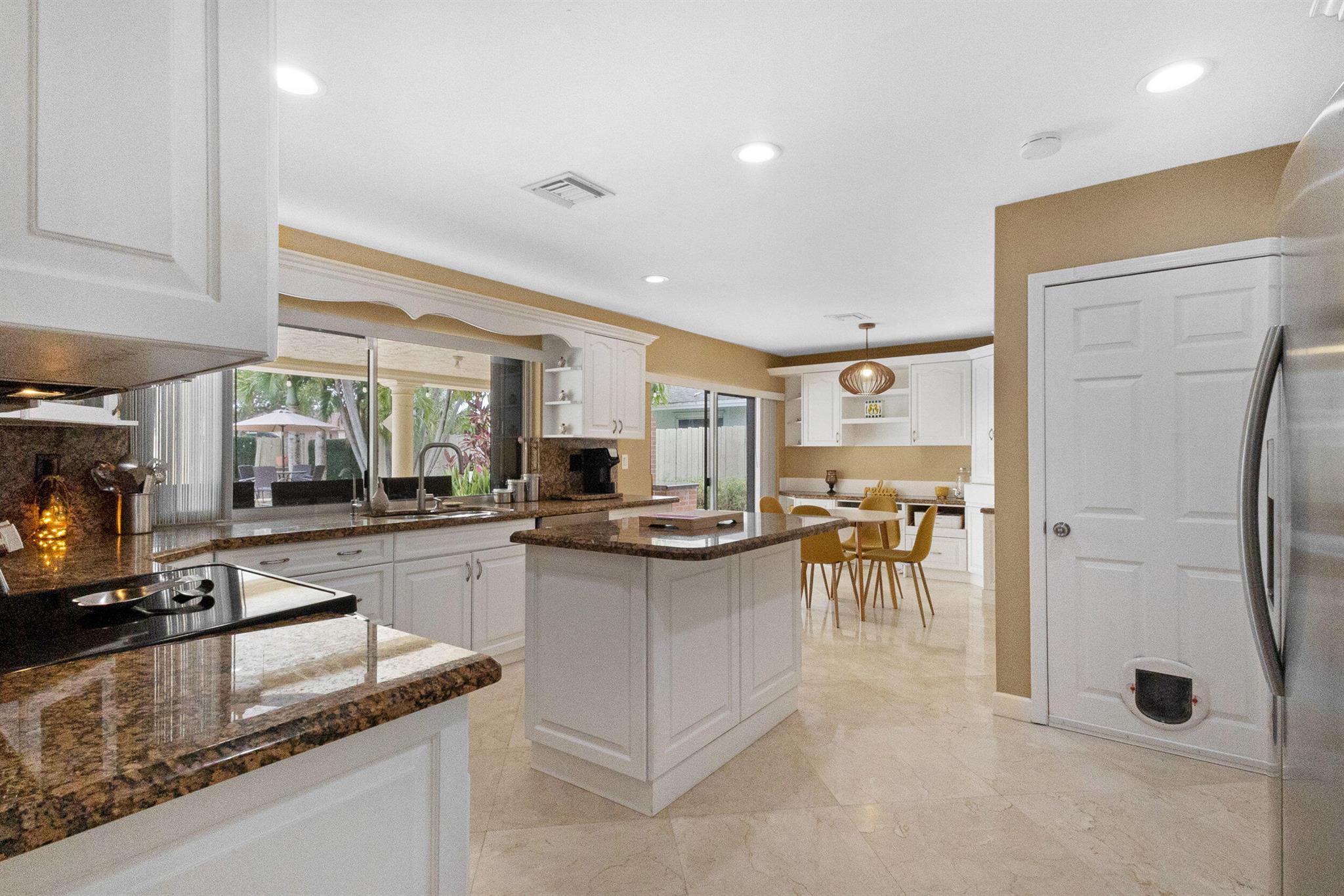 1340 SW 24th Terrace