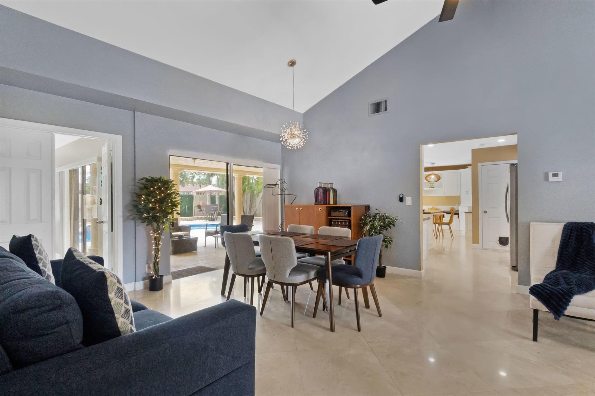 1340 SW 24th Terrace