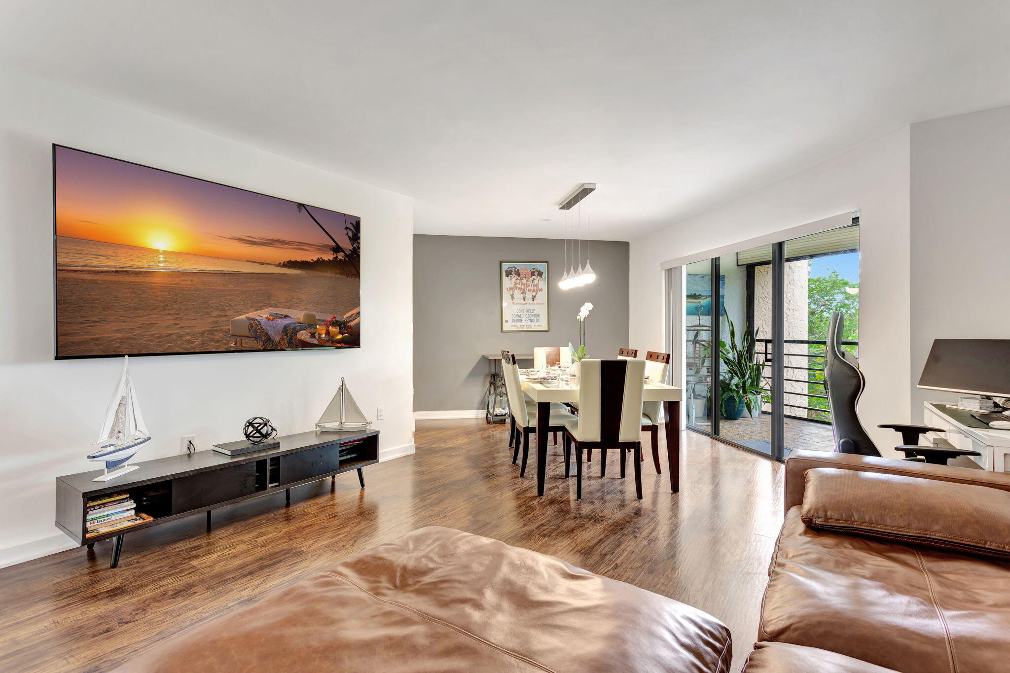 6755 W Broward Boulevard 409